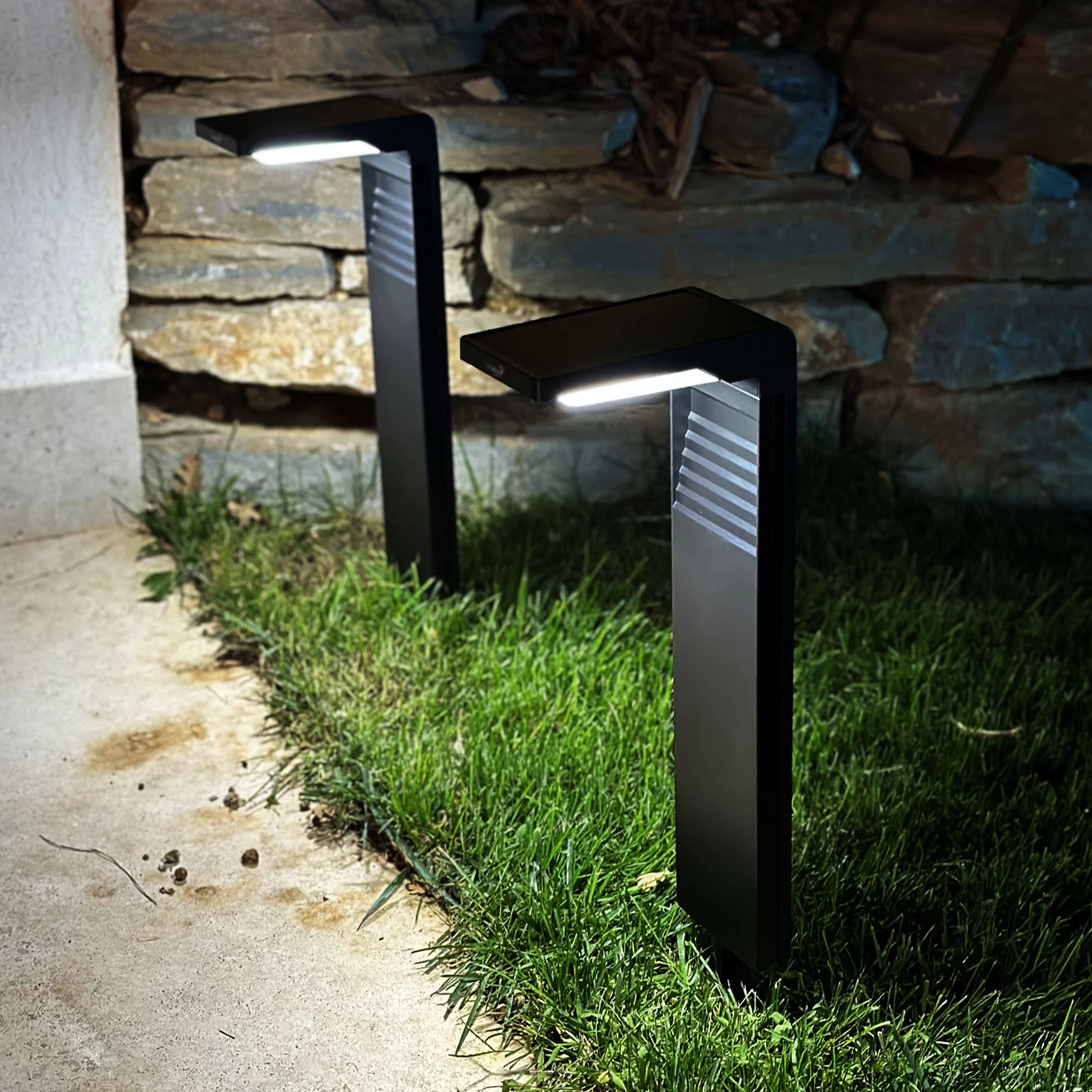 Borne & Potelet Solaire - 2X Ostry - Image 2