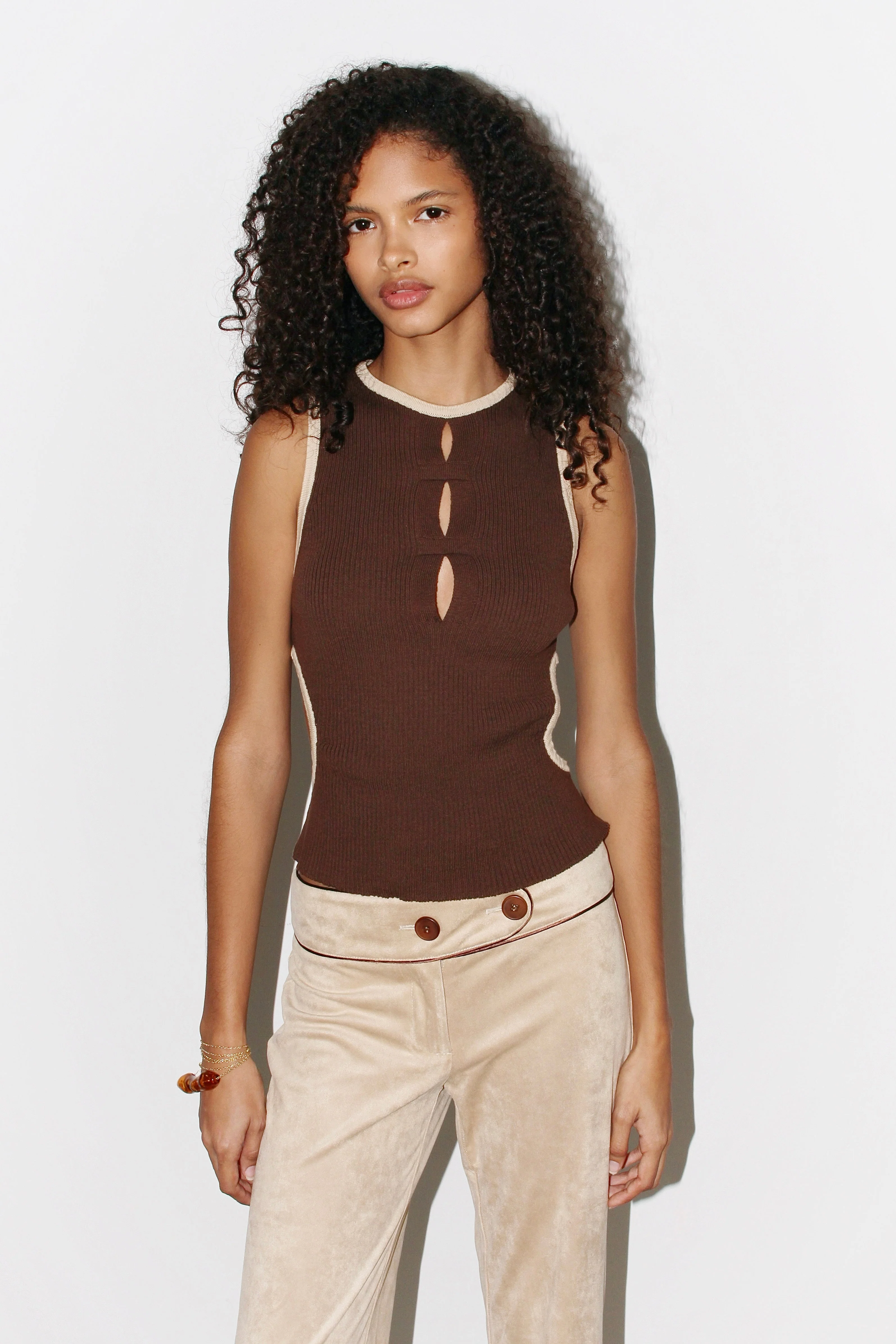 Top Ana - Brown - Image 2
