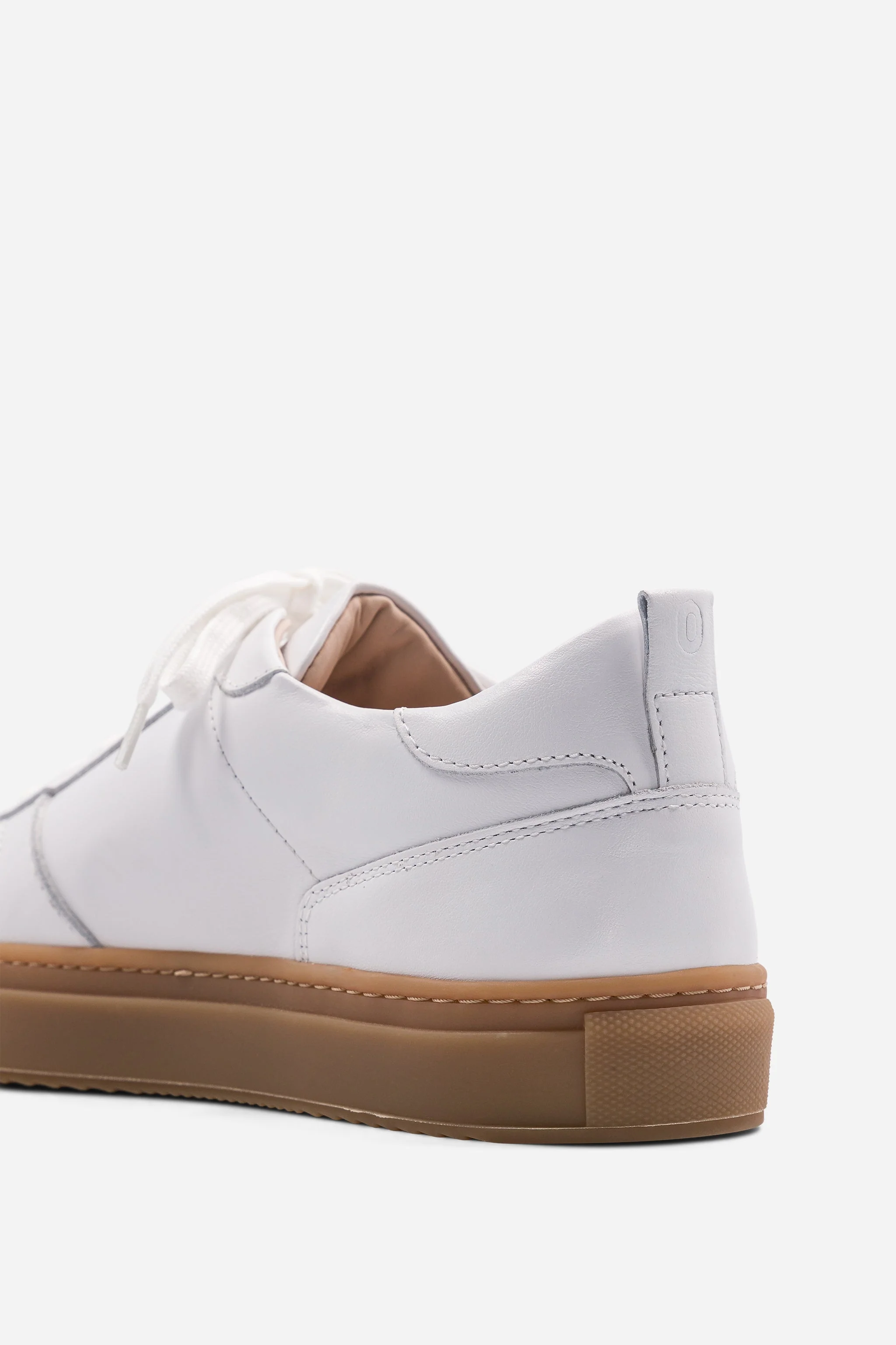 B0 - Gum White - Image 3