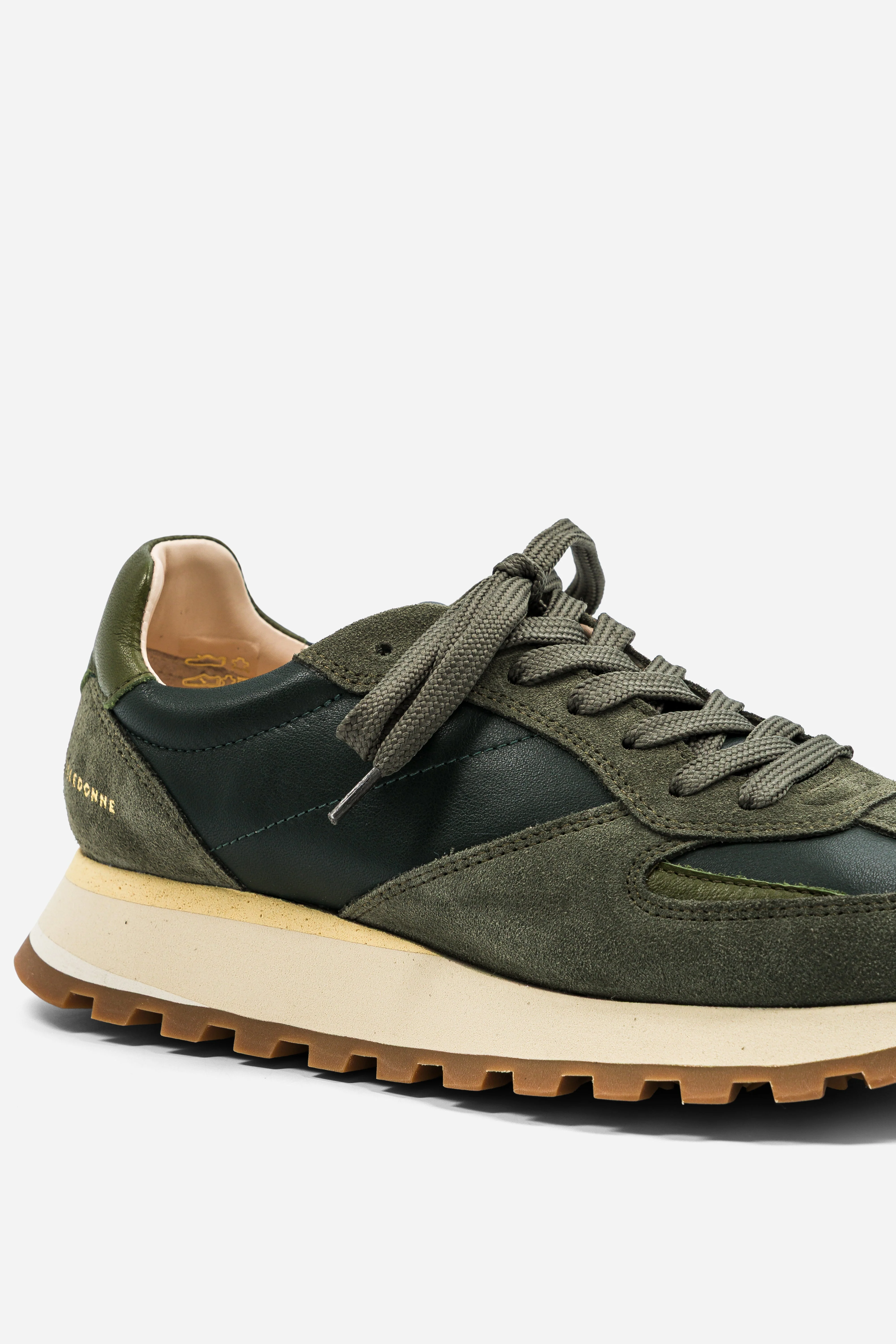 B6 - Pandan - Image 3