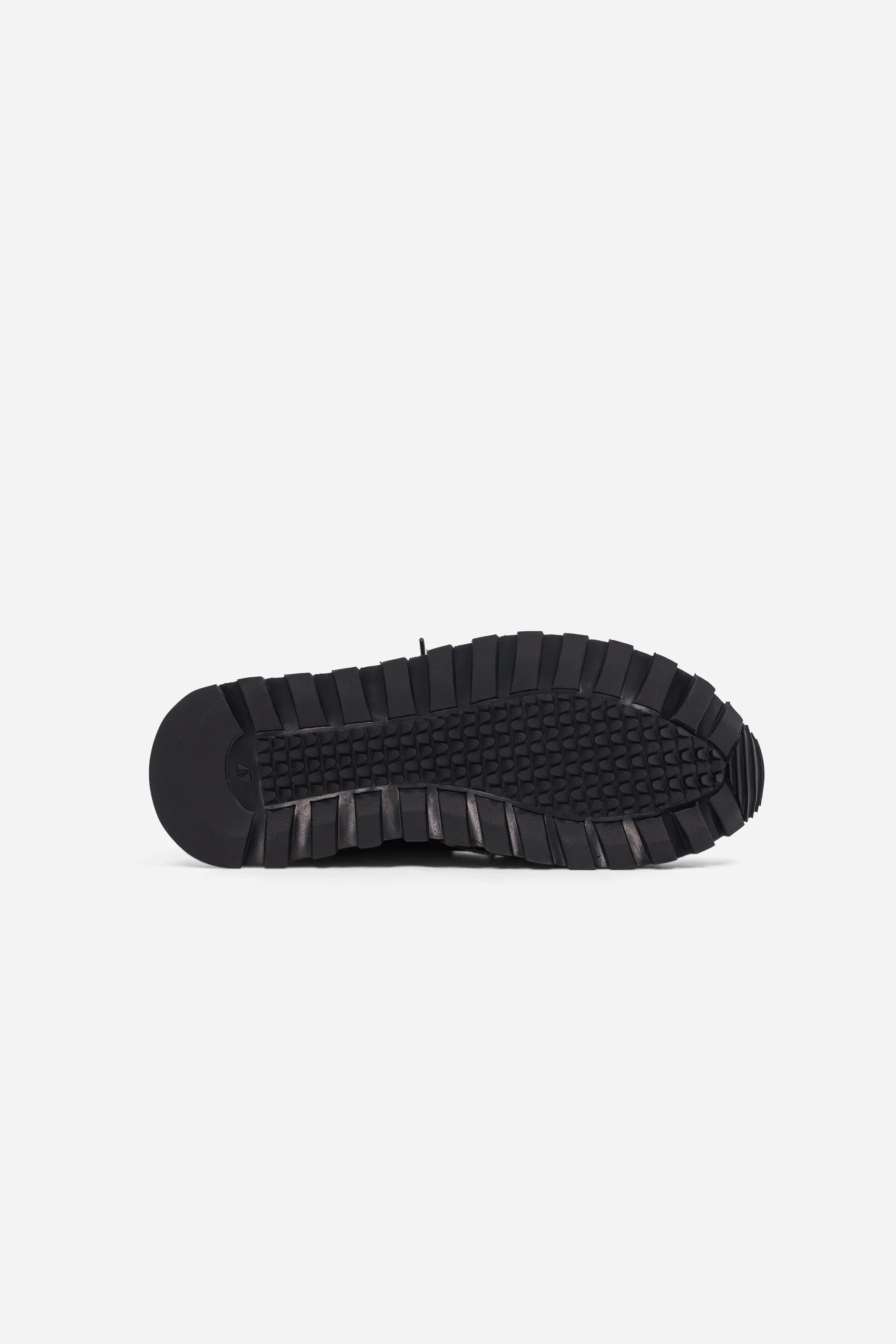 B6 Safari - Black - Image 6
