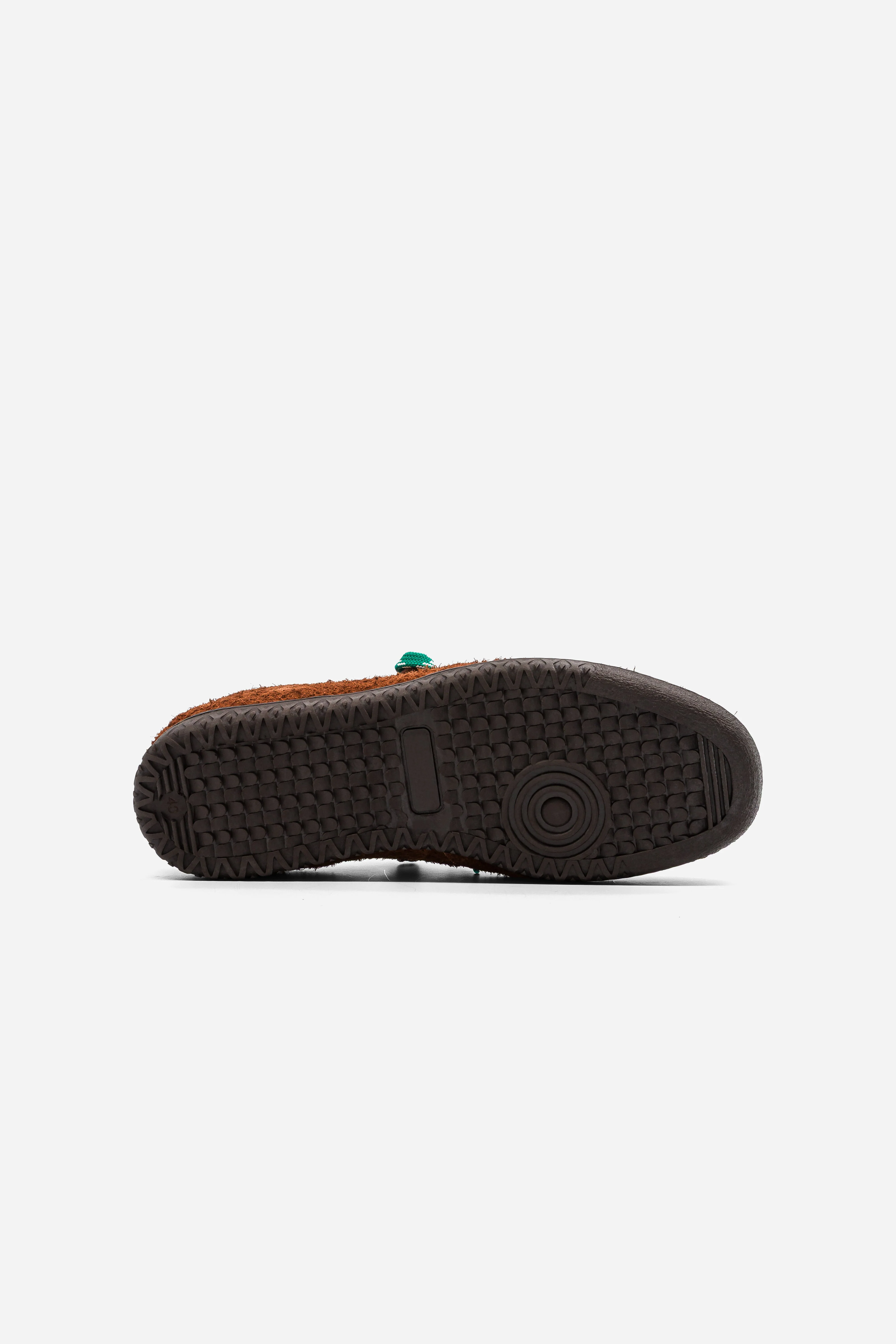 B7 - Hairy Tan - Image 6