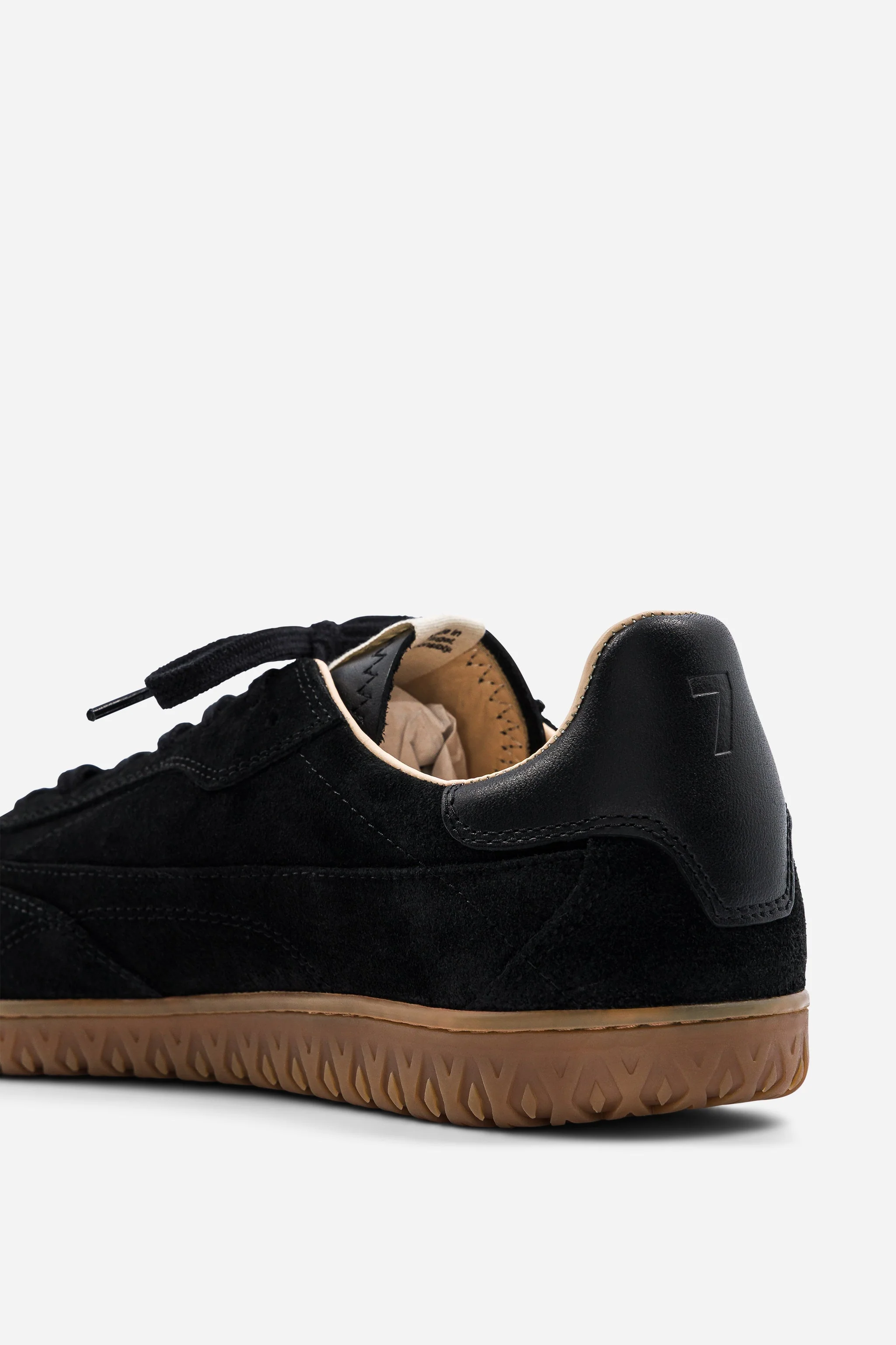B7 - Suede Black - Image 3