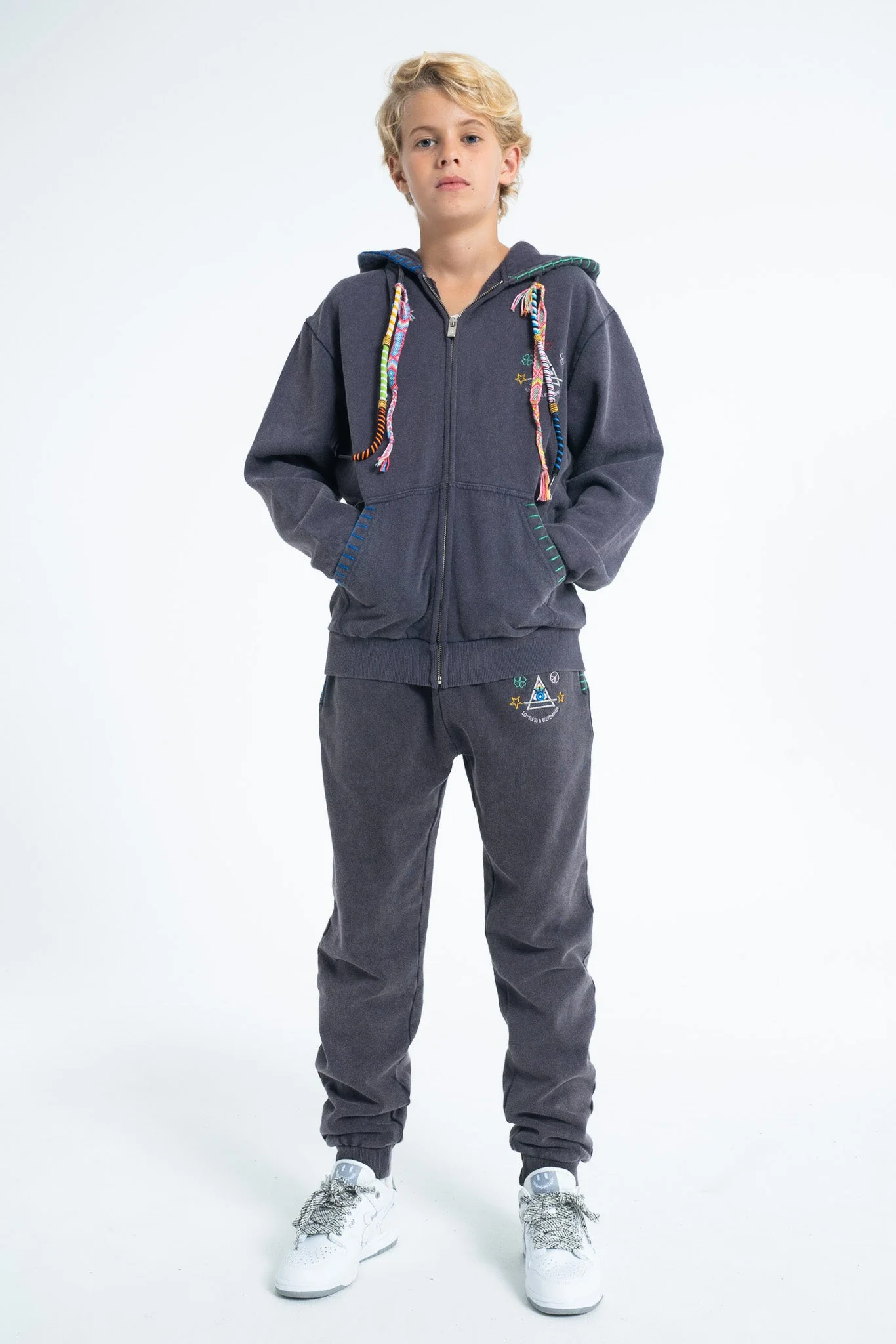 Jogging Baffie - Black Wash - Image 12
