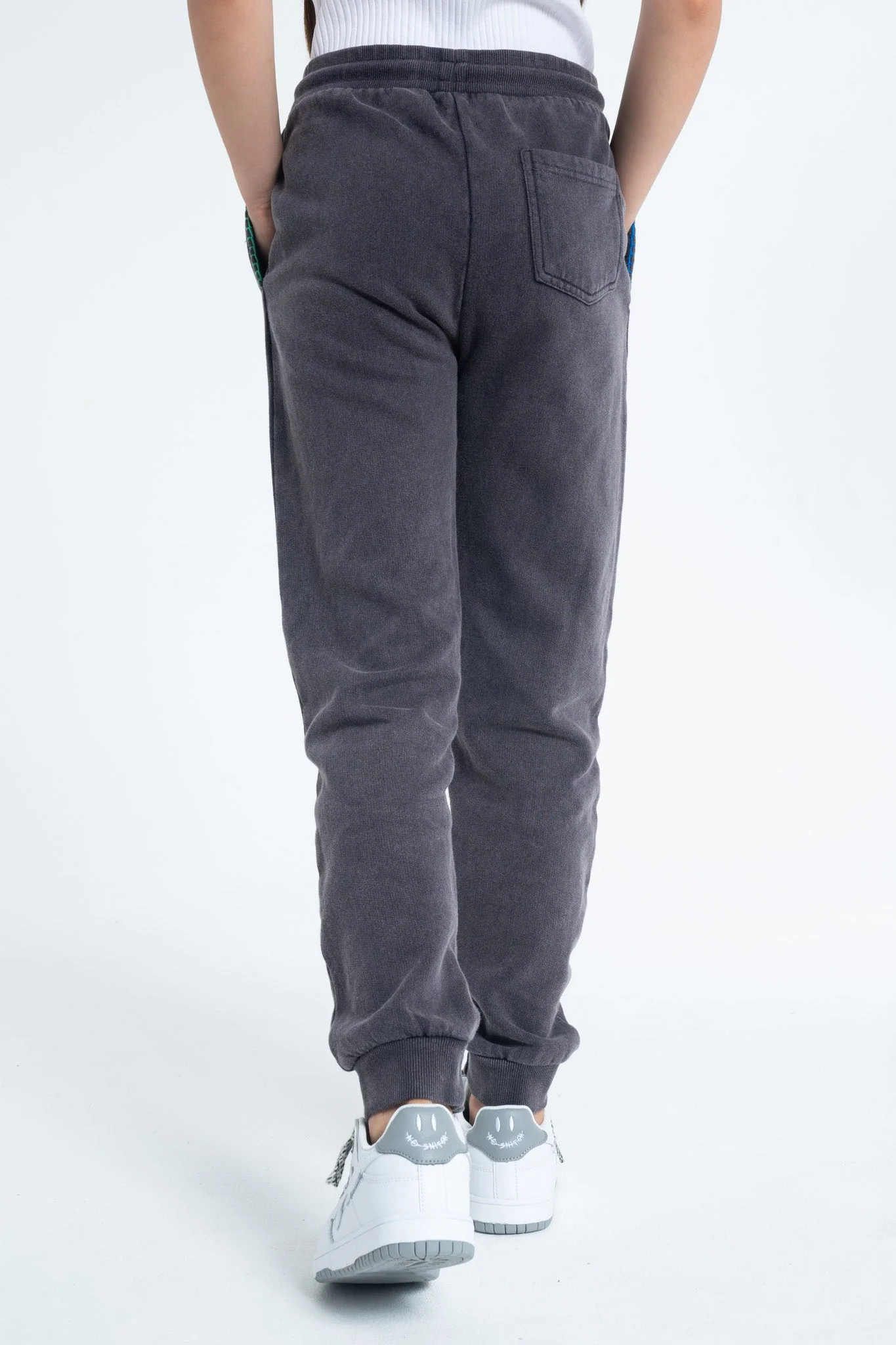 Jogging Baffie - Black Wash - Image 5