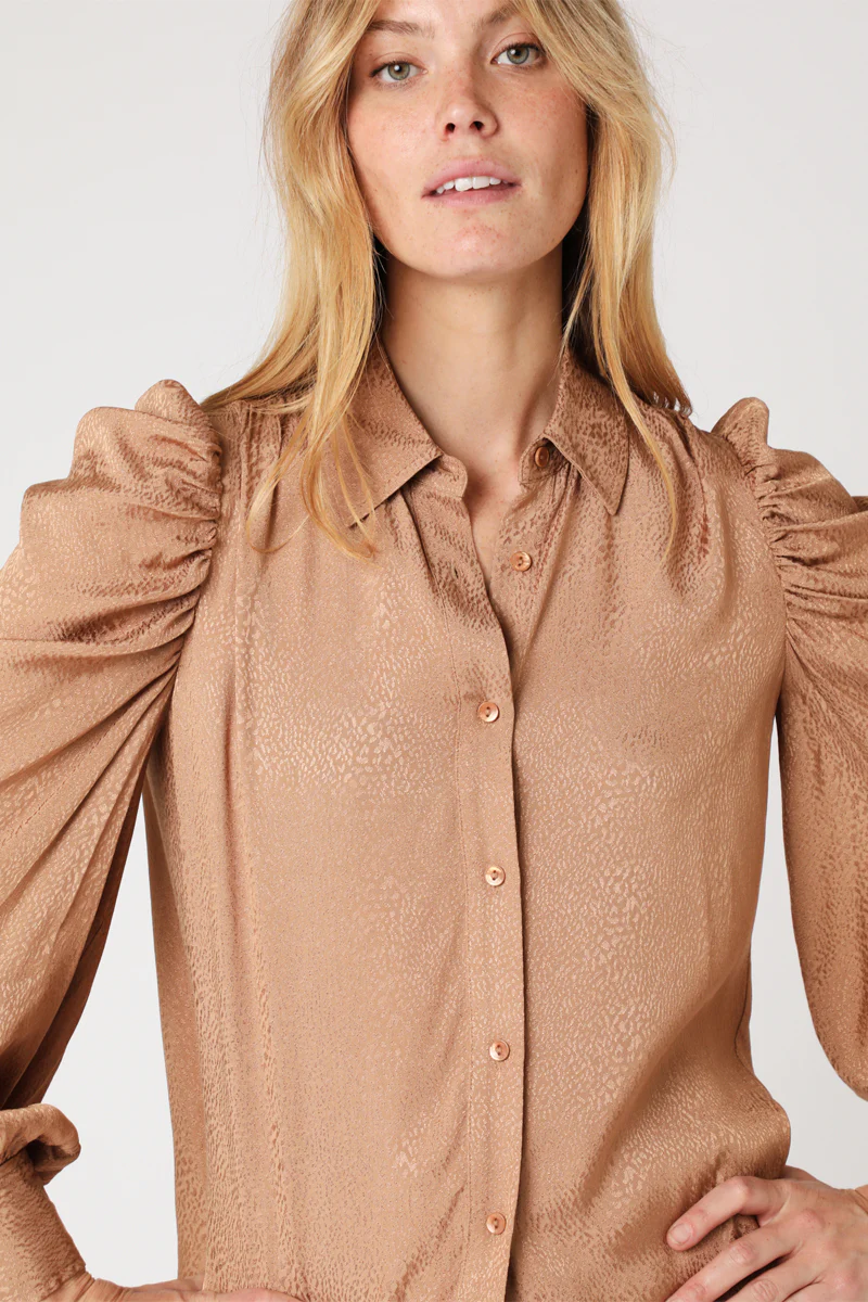 Chemise Unie Ml Froncees - Camel - Image 3