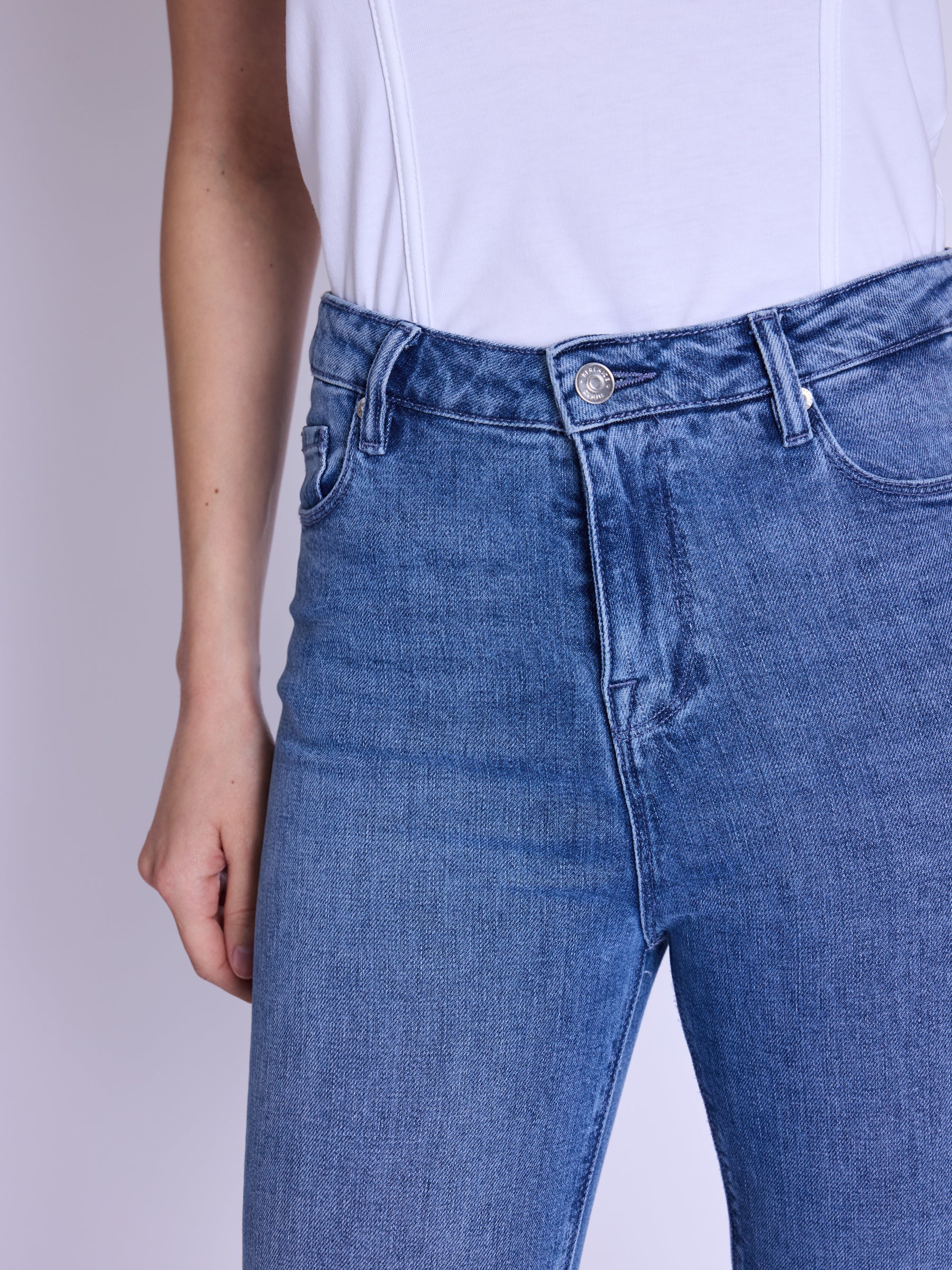 Jean Slim - Medium-Blue-Denim - Image 4