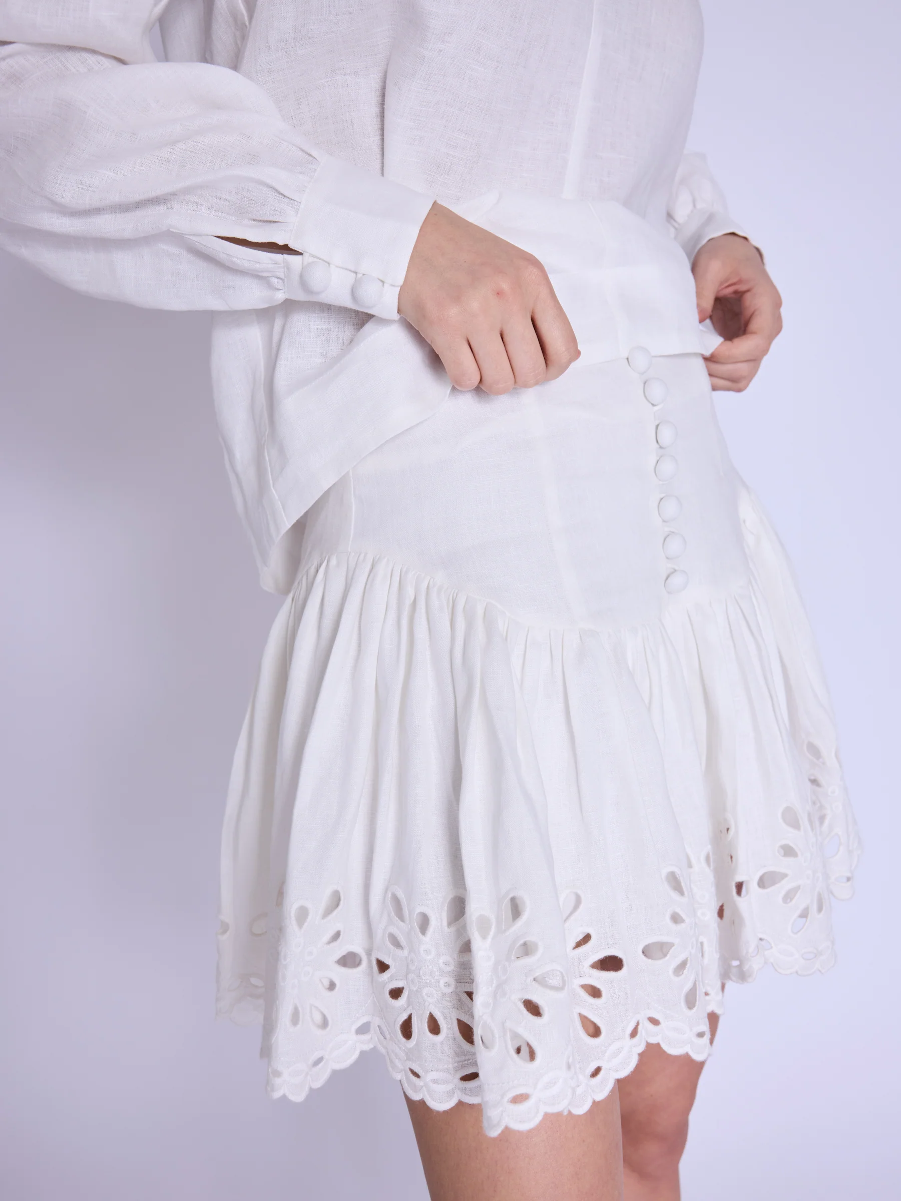 Jupe Courte Bas Brode - White - Image 7