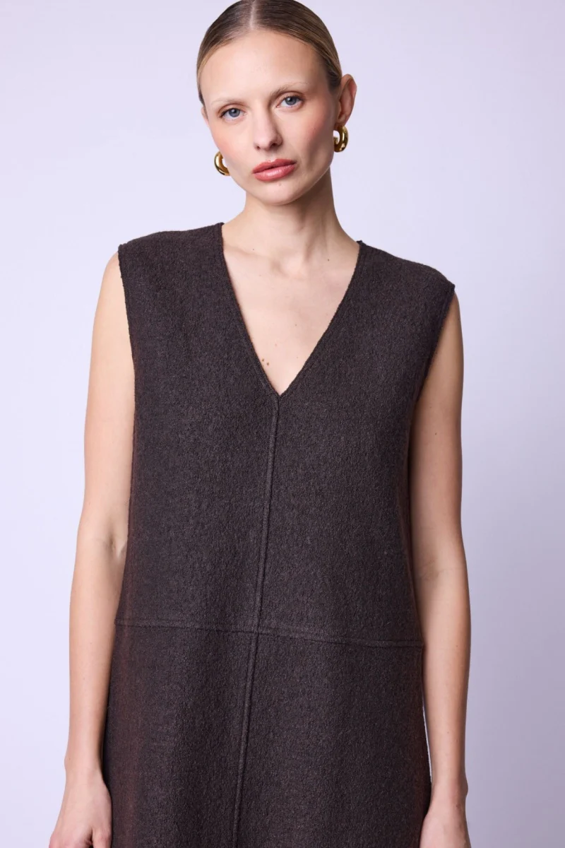 Robe Longue Sans Manches Col V - Brown - Image 4