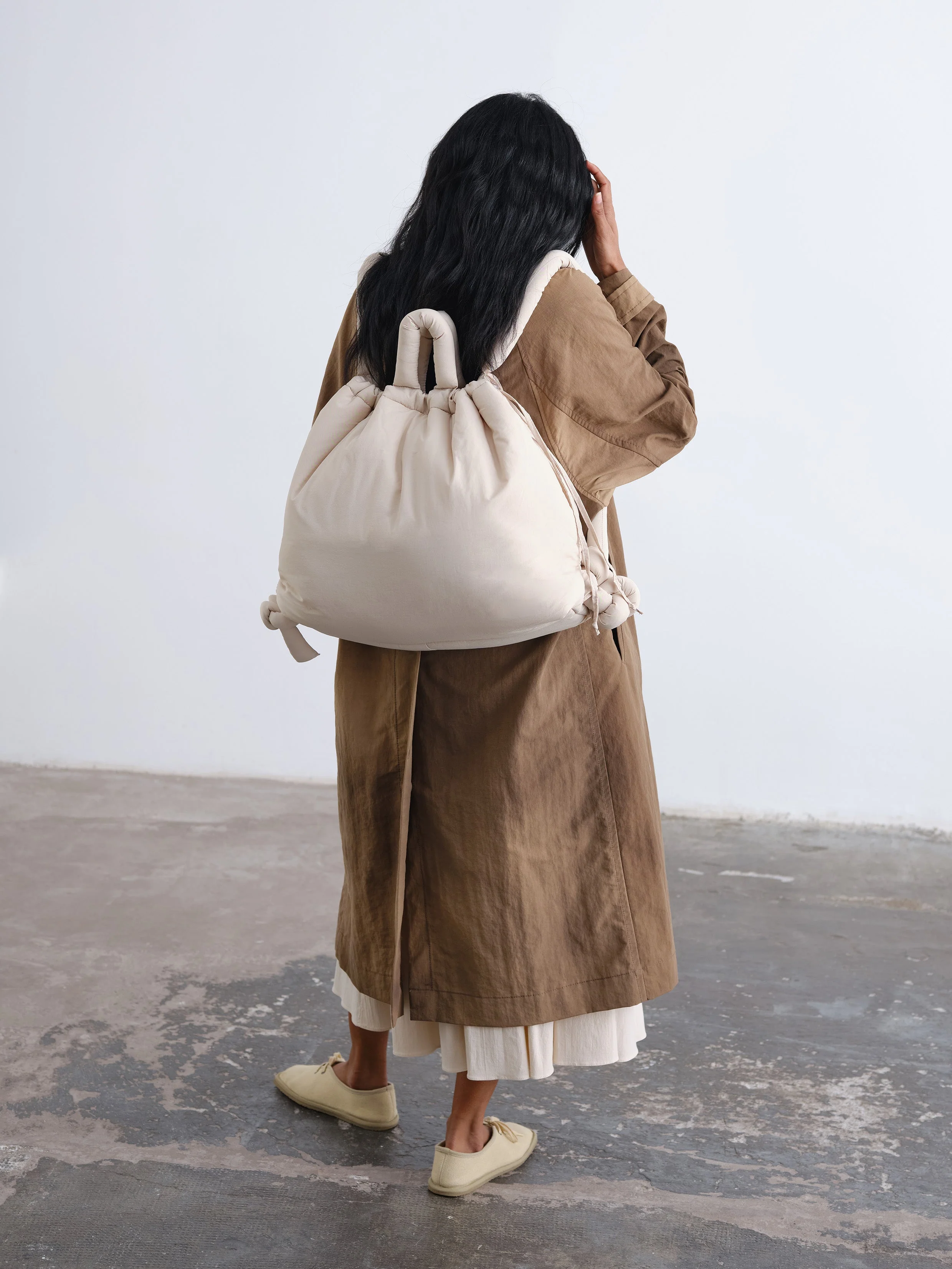 Large Ona Soft Bag - Image 10