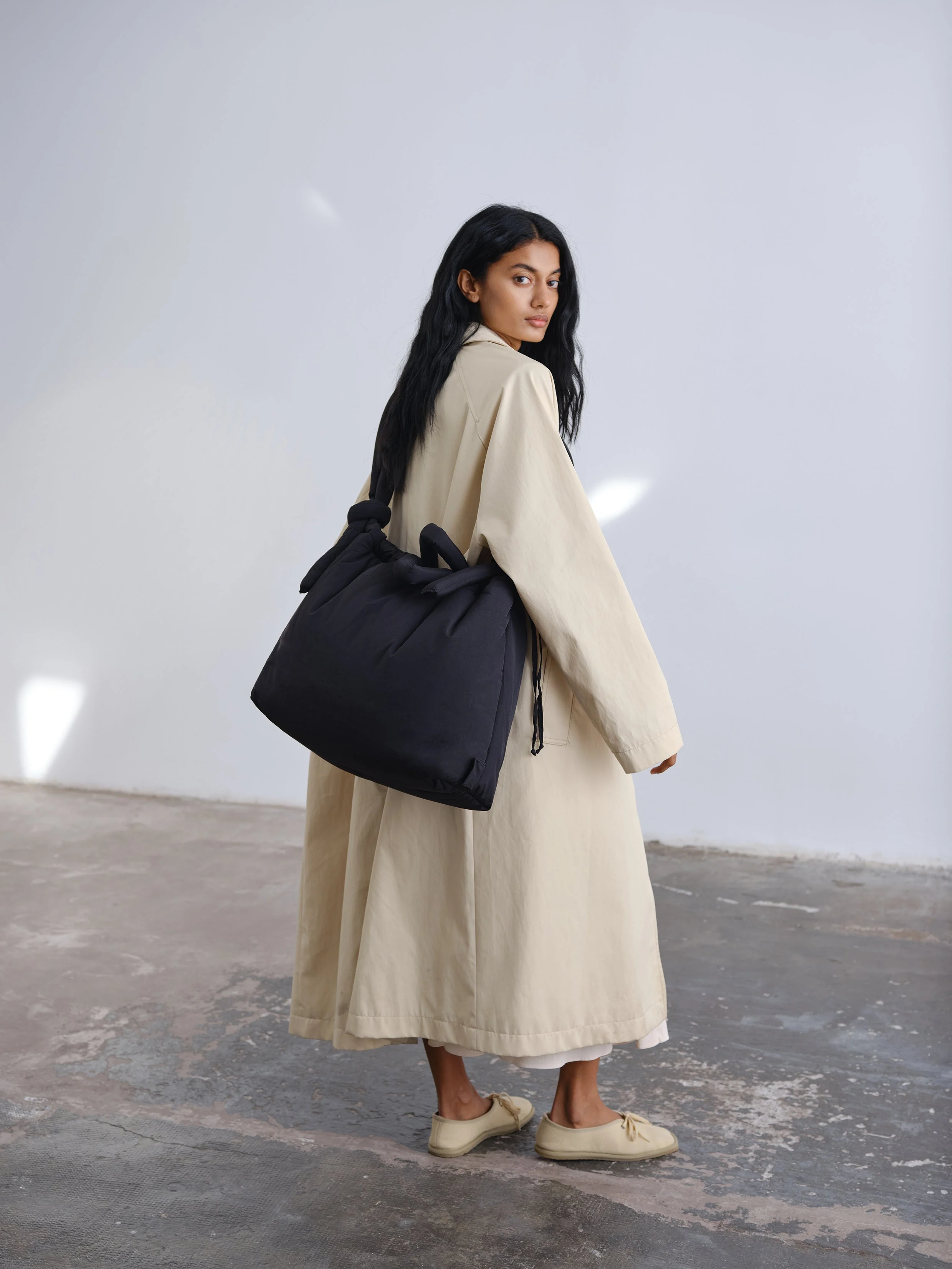 Large Ona Soft Bag - Image 19