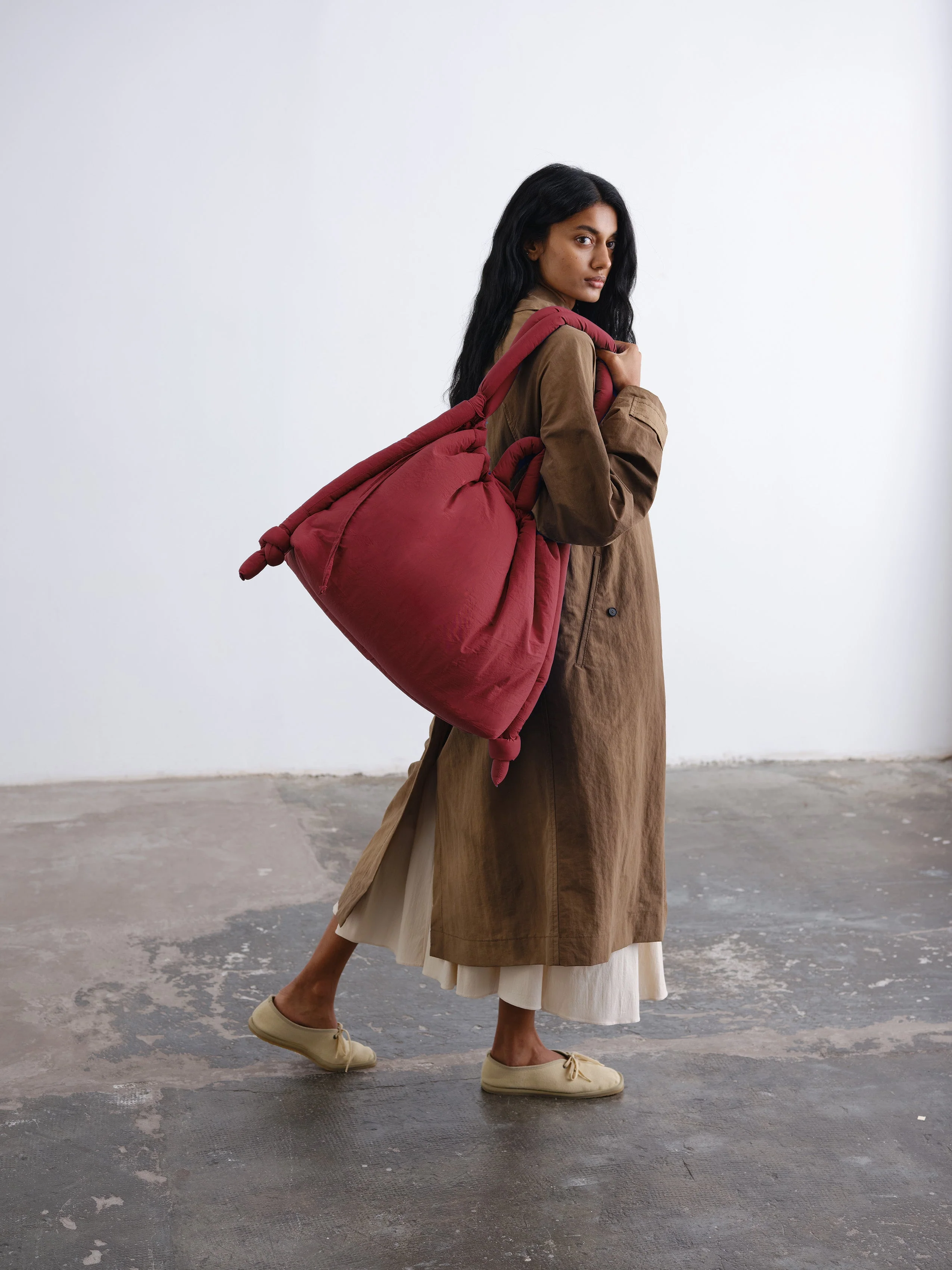 Large Ona Soft Bag - Image 23