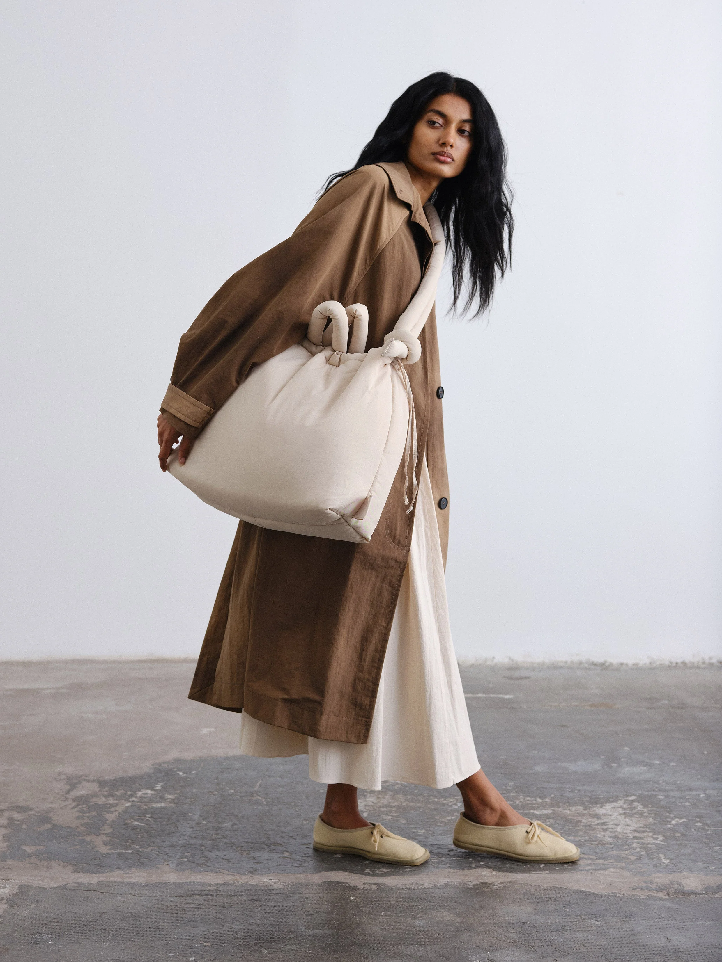 Large Ona Soft Bag - Image 8