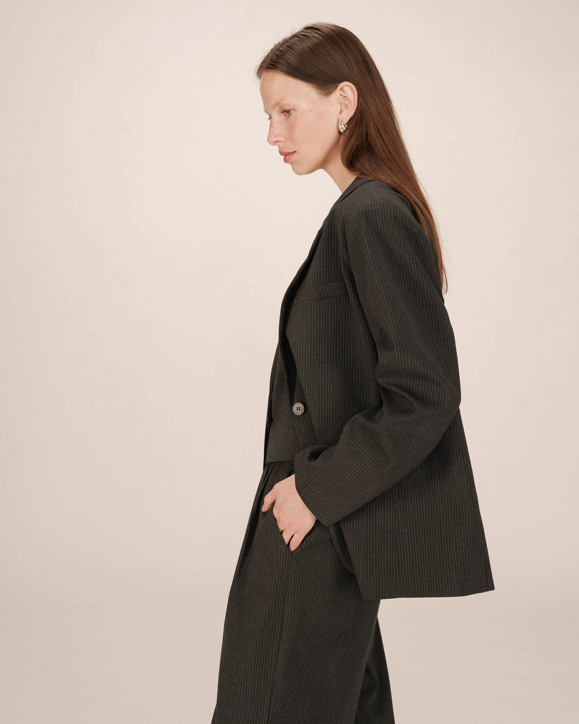 Blazer Droit A Rayures Anthracite Silly - Image 4
