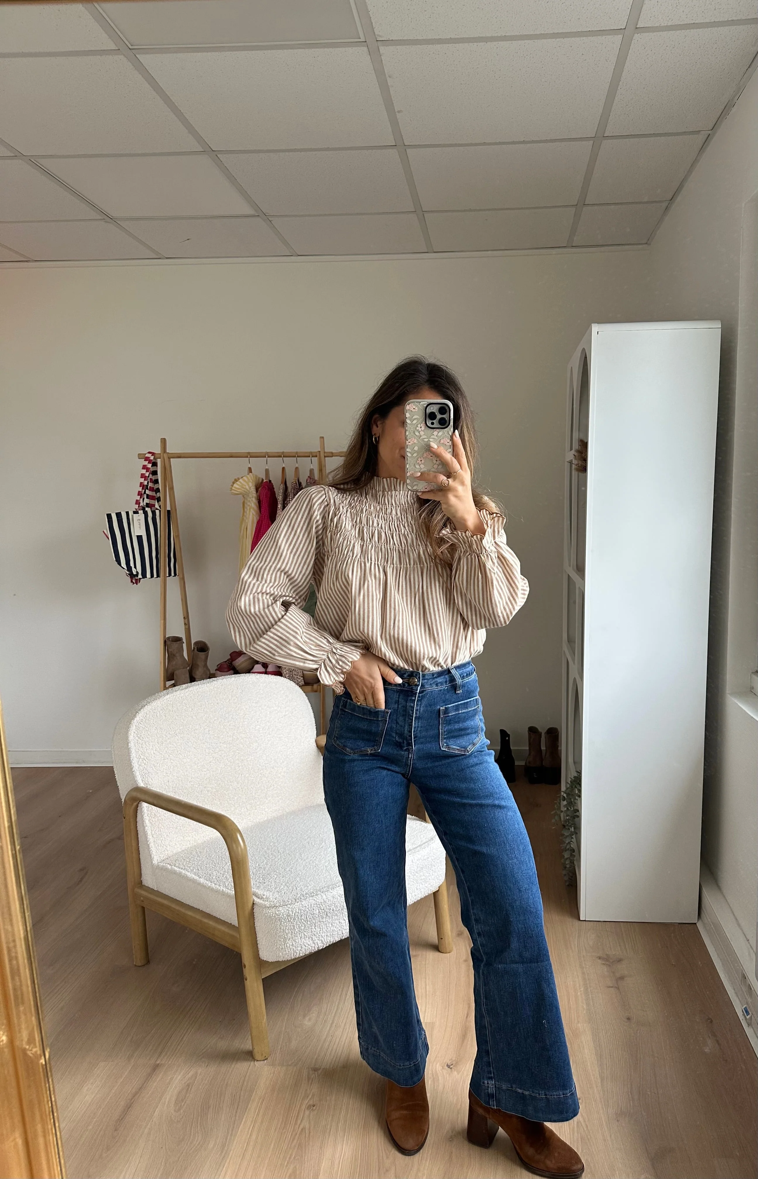 Blouse À Rayures Smockée Camel Chloé - Image 14