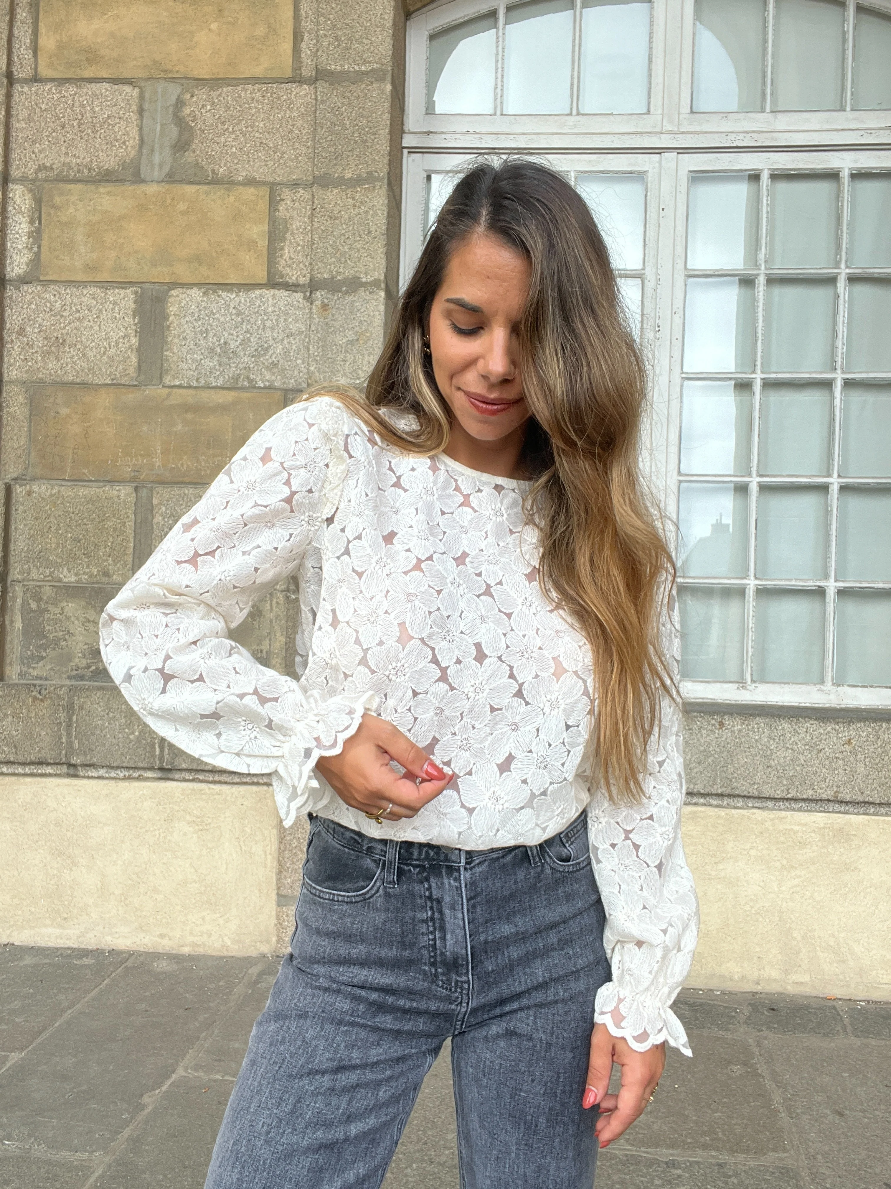 Blouse Brodée Laura - Image 10