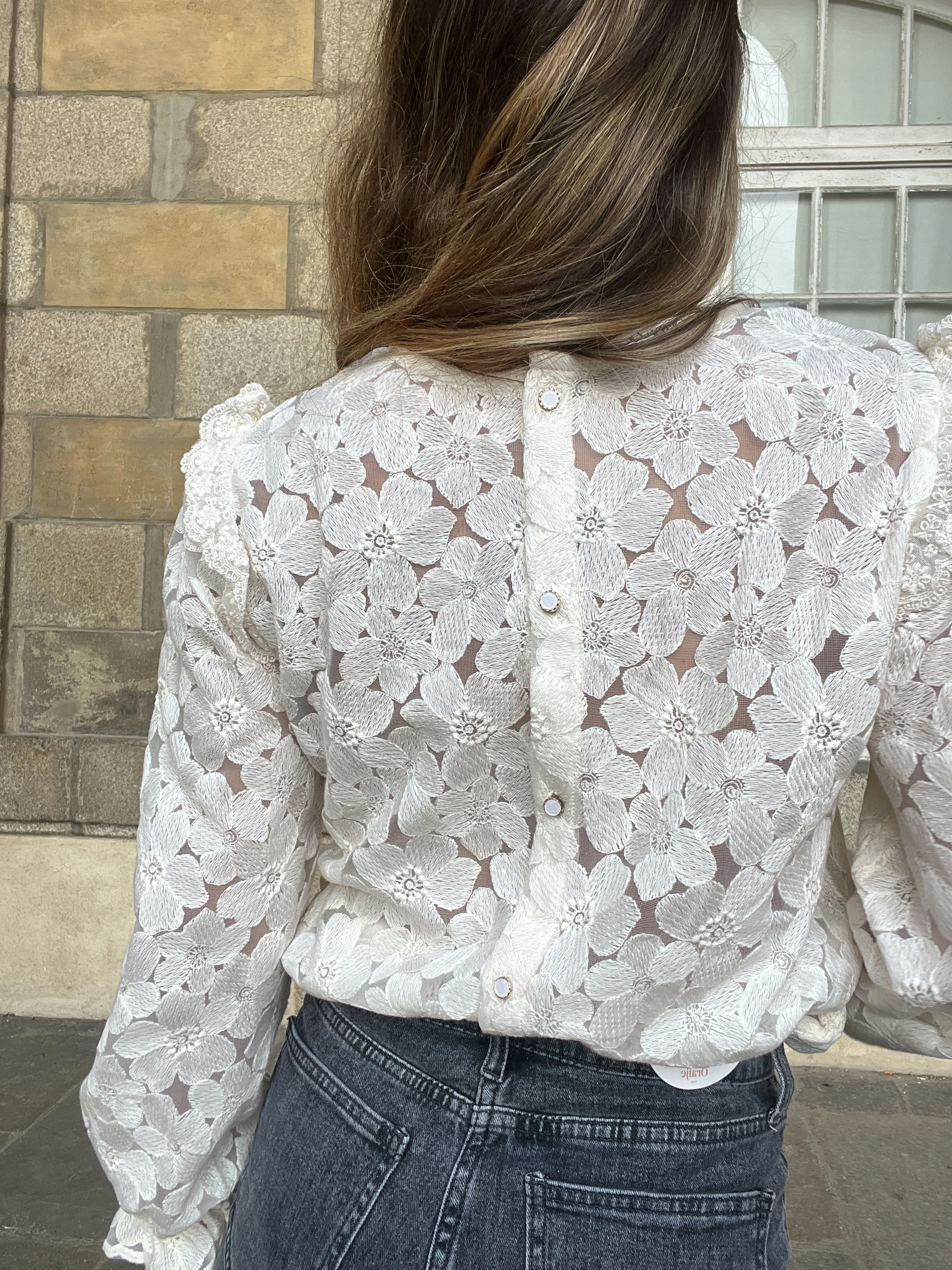 Blouse Brodée Laura - Image 12