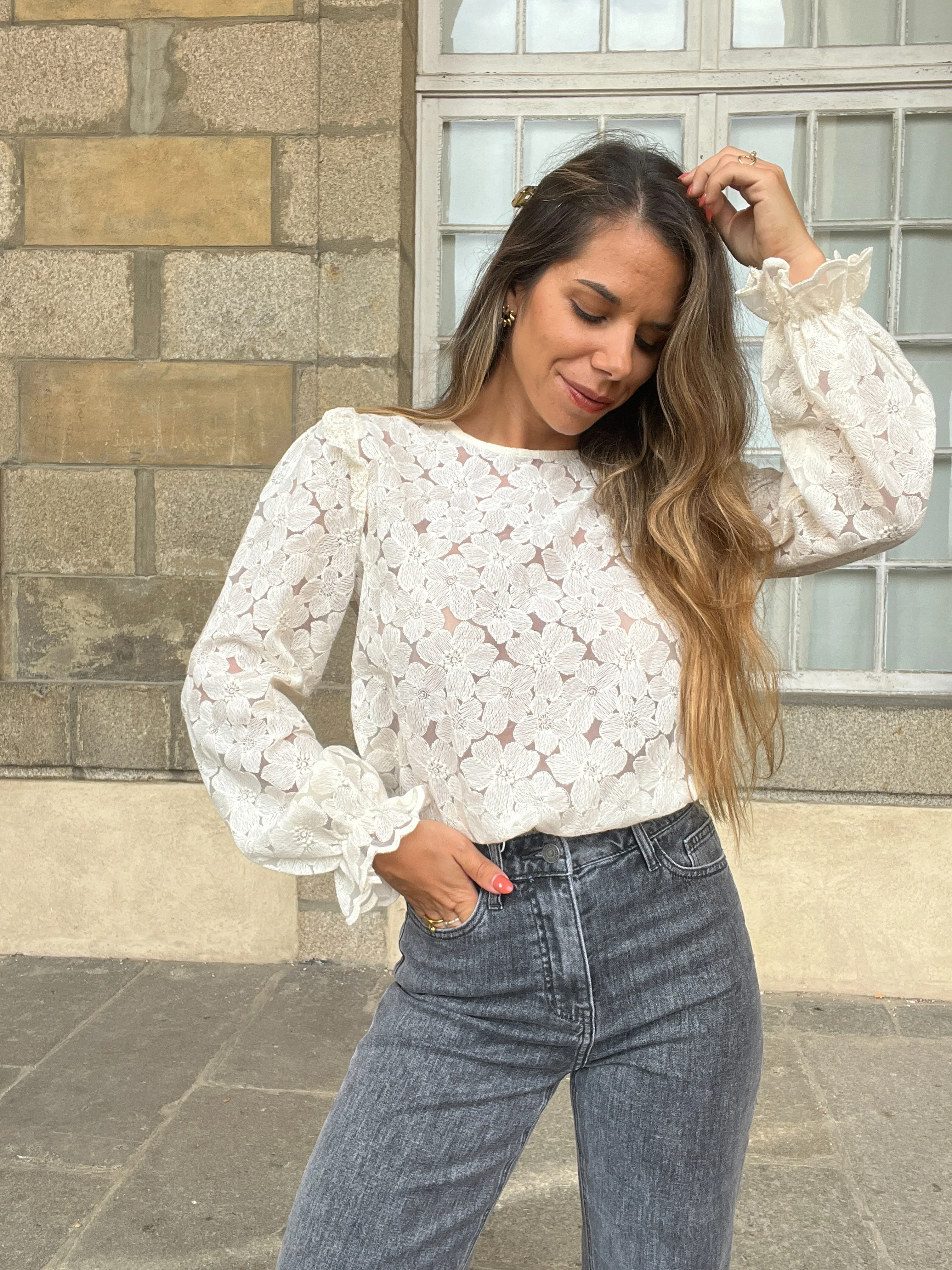 Blouse Brodée Laura - Image 2