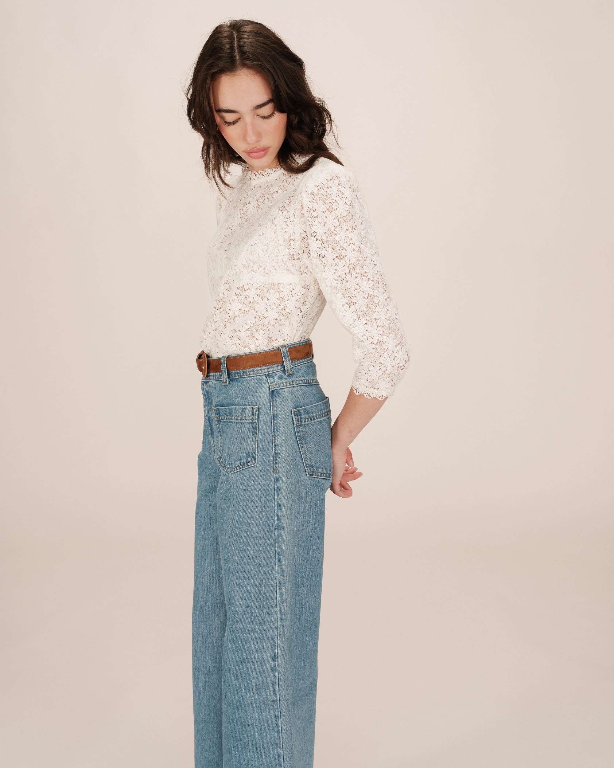 Blouse Col Montant Ecru Stella - Image 4