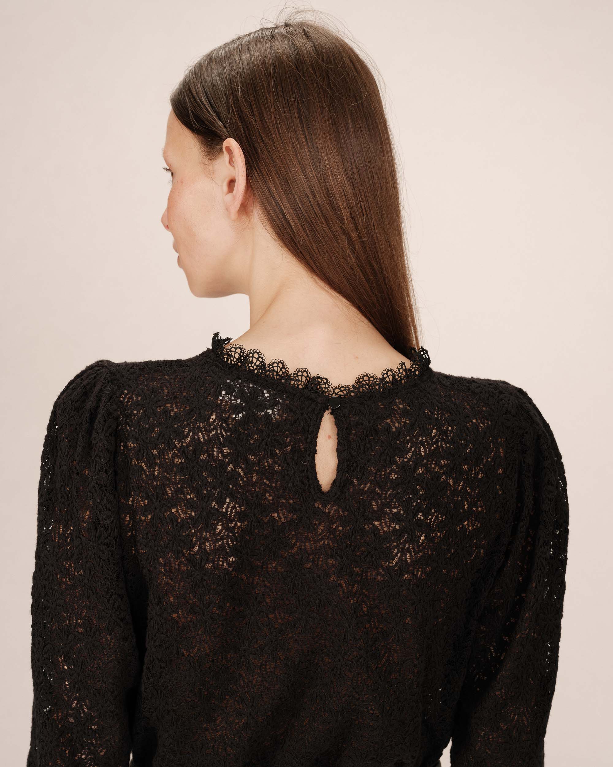 Blouse Col Montant Noir Stella - Image 5