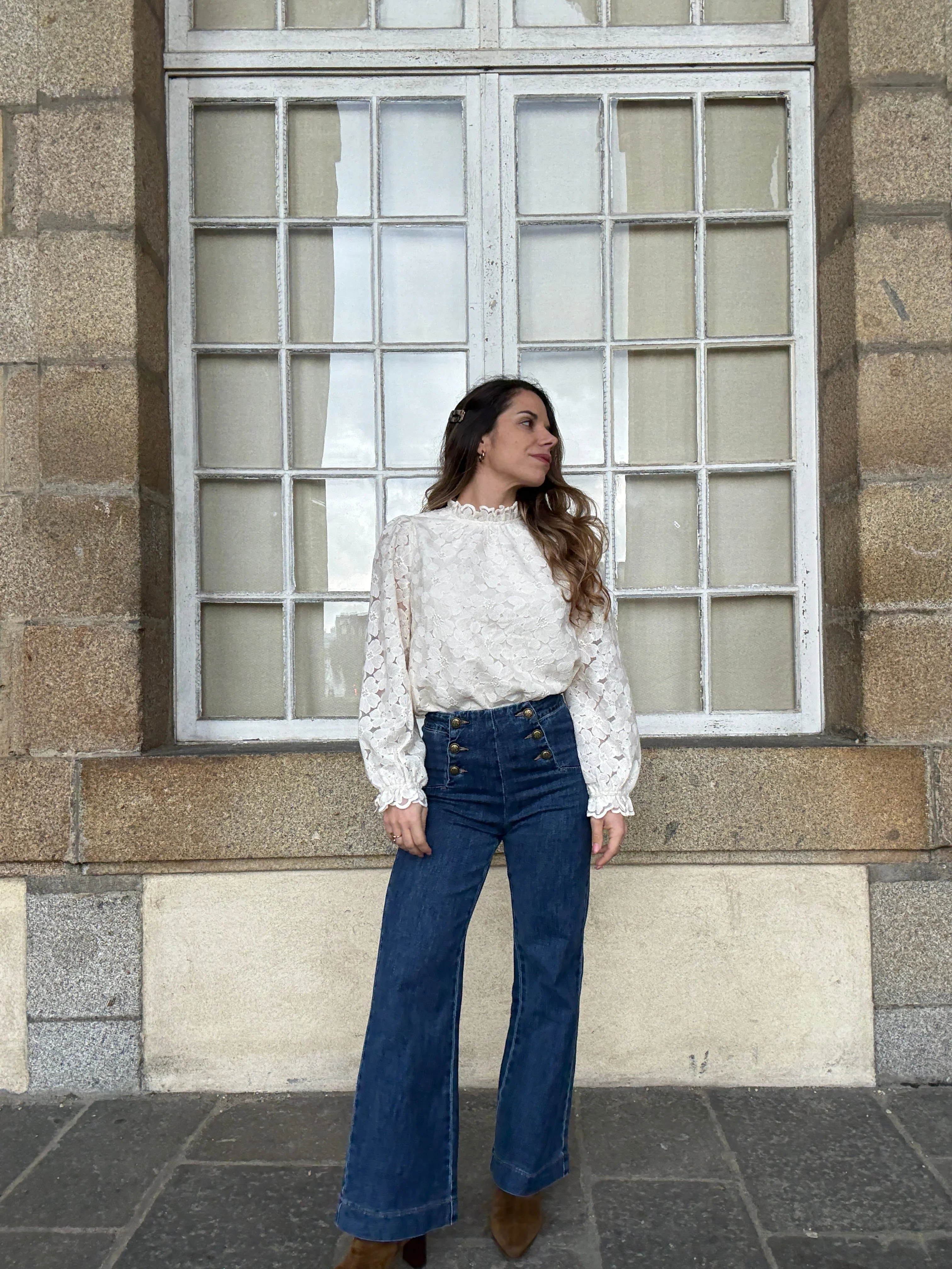 Blouse En Dentelle Écrue Alma - Image 10