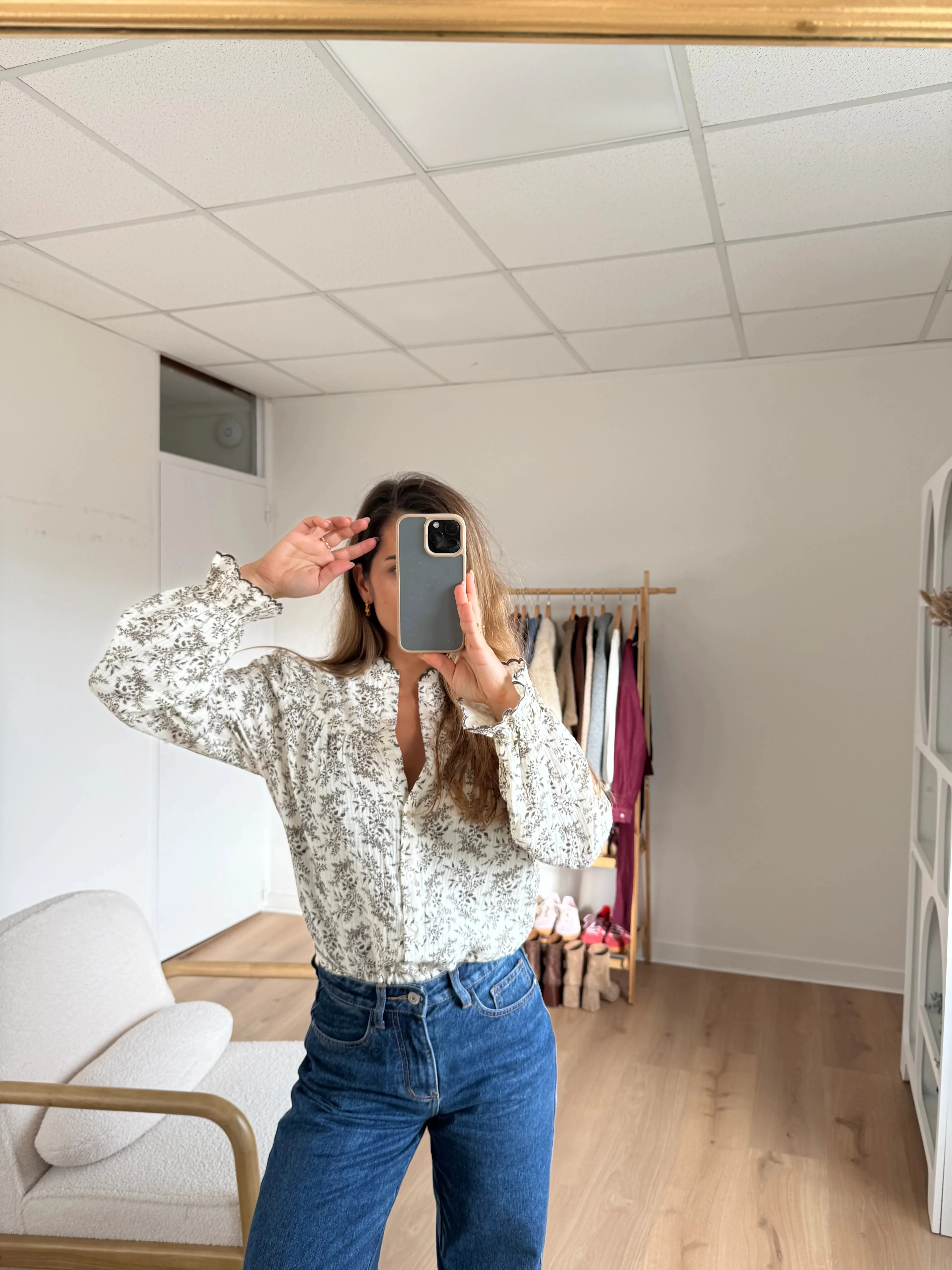 Blouse Fleurie Amélia Chocolat - Image 2