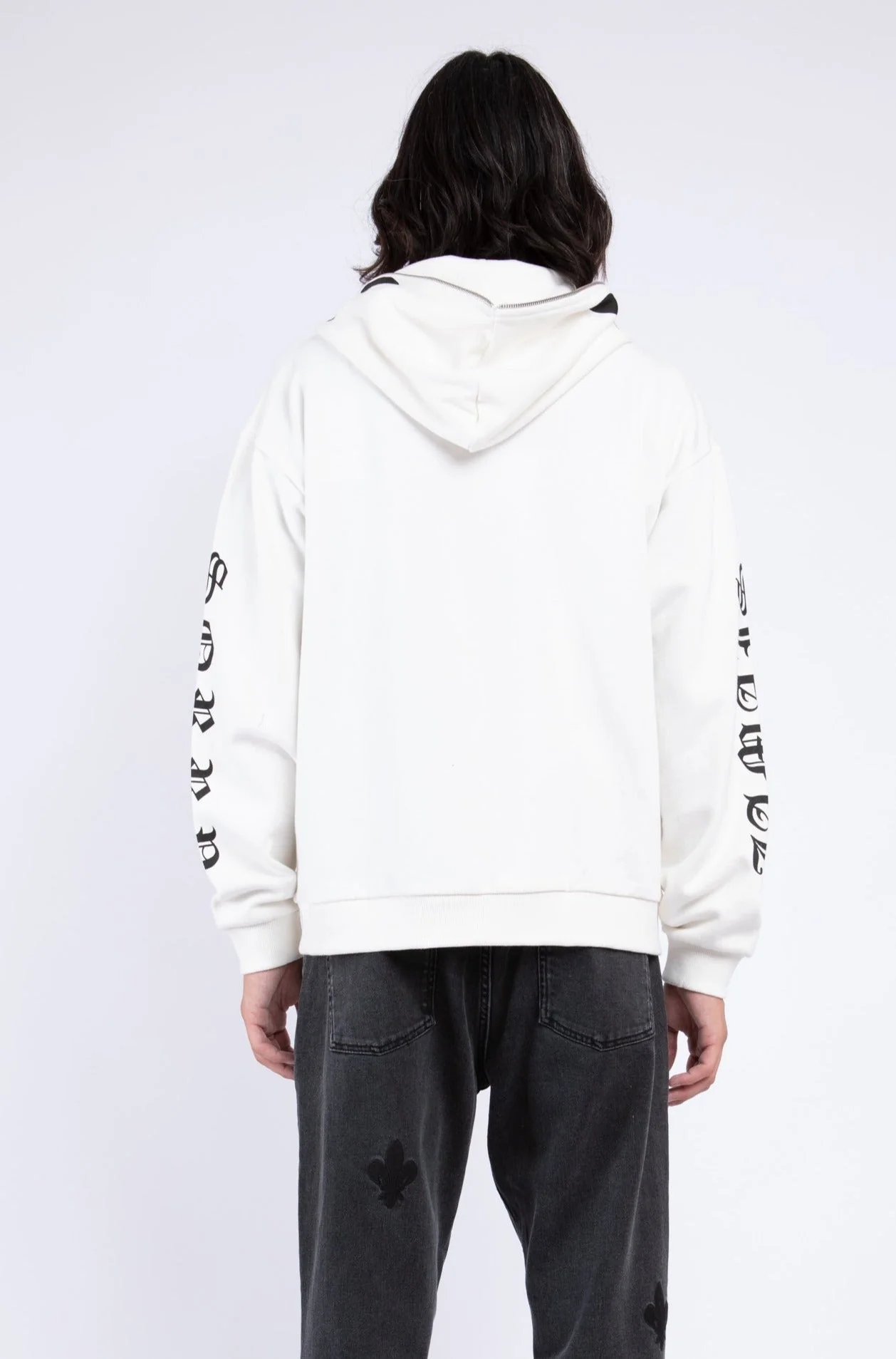 Sweat Bonifacio - Icicle - Image 7