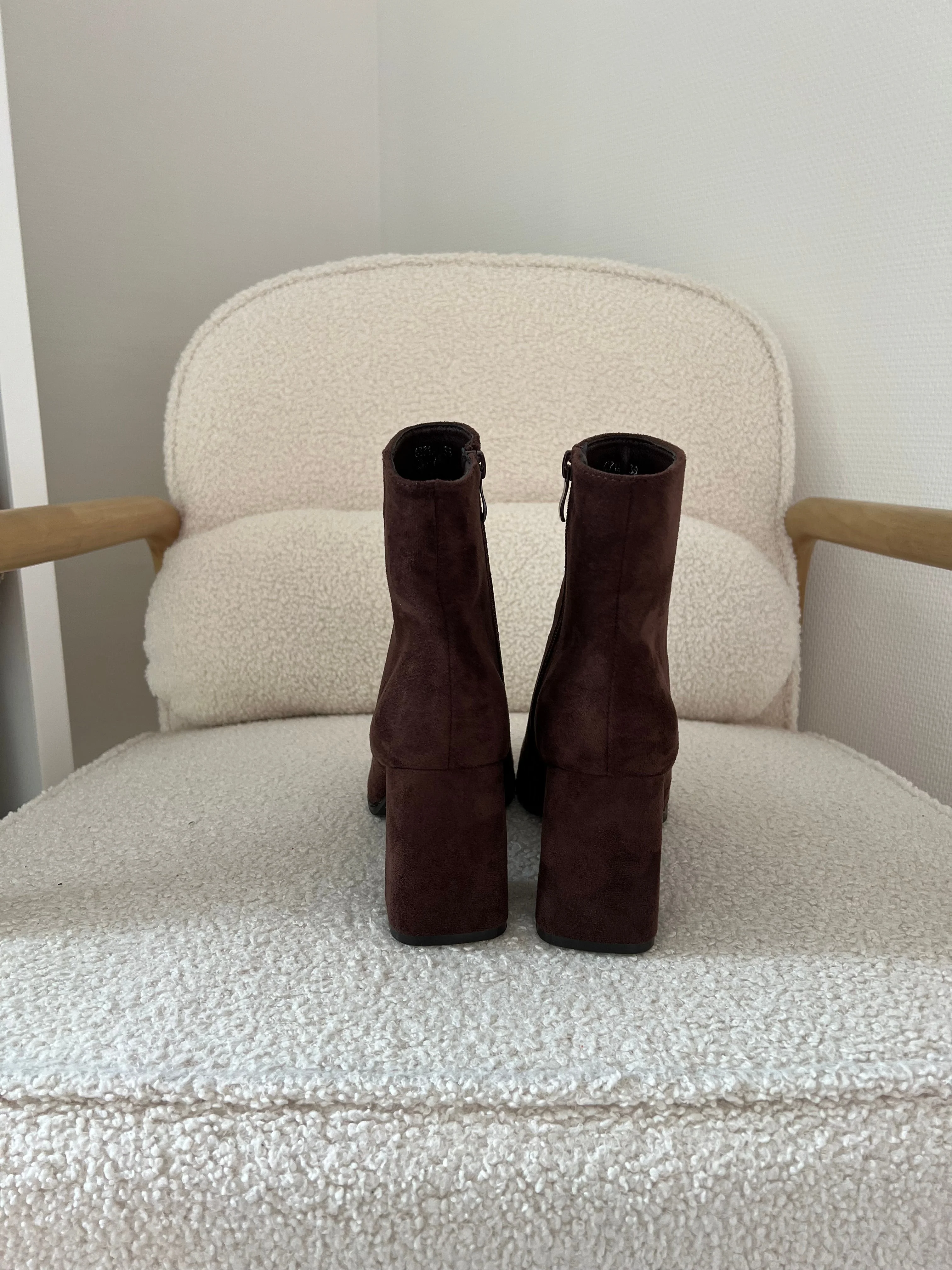 Bottines En Suédine Mia Marron - Image 4