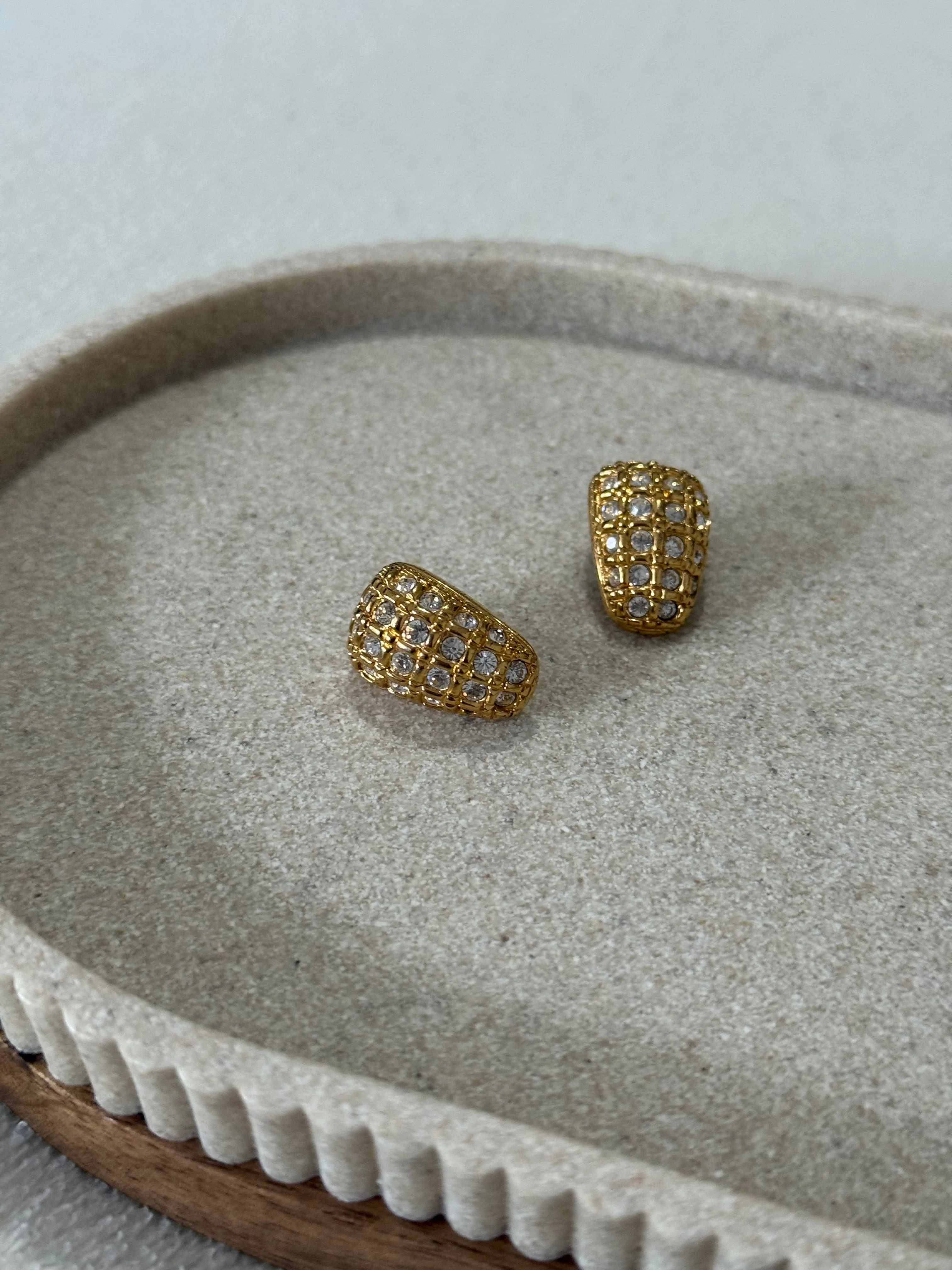 Boucles D’Oreilles Swarovski Vintage - Pavées Dorées - Image 4