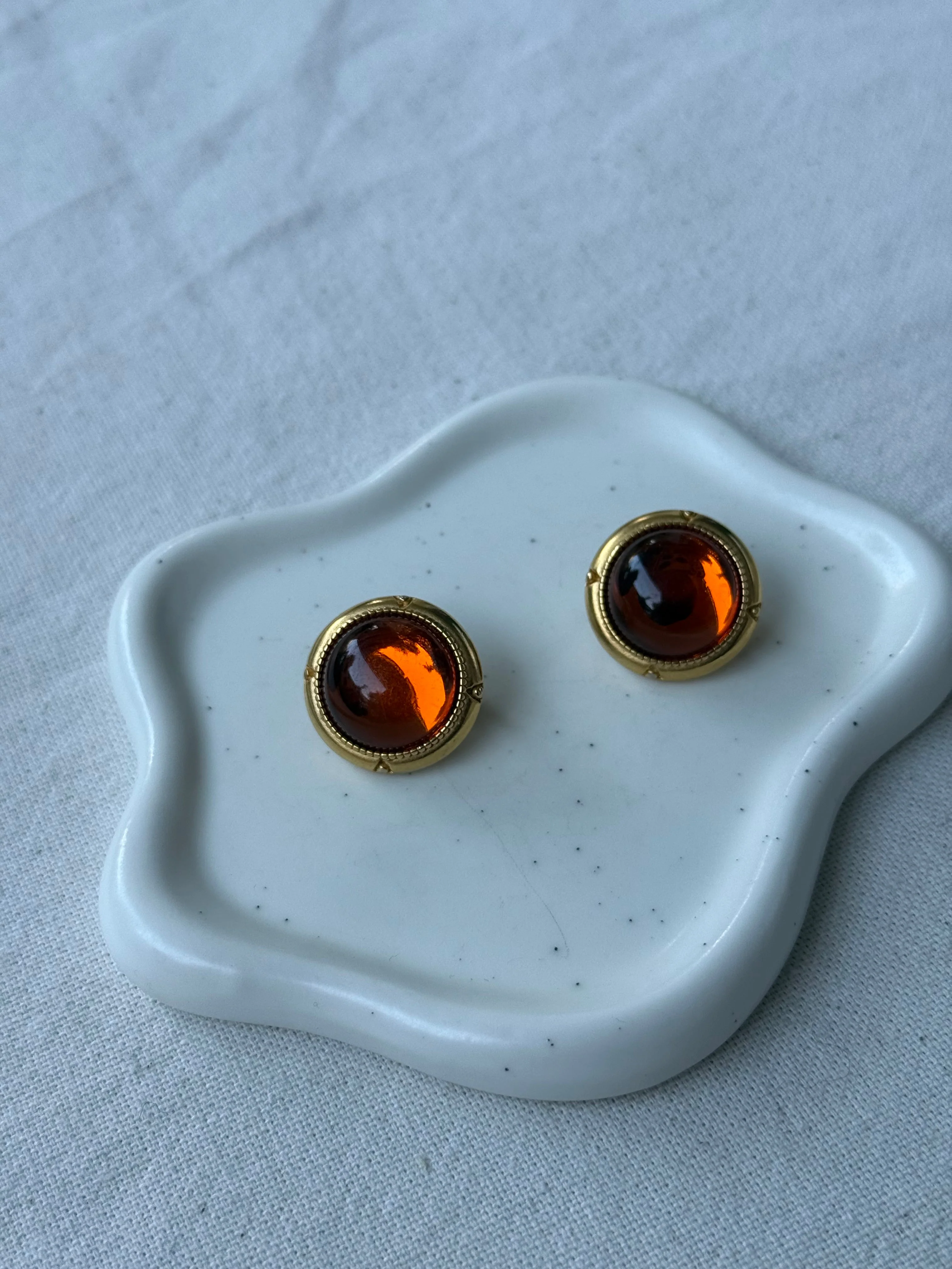 Boucles D’Oreilles Vintage - Cabochons Ambrés - Image 3
