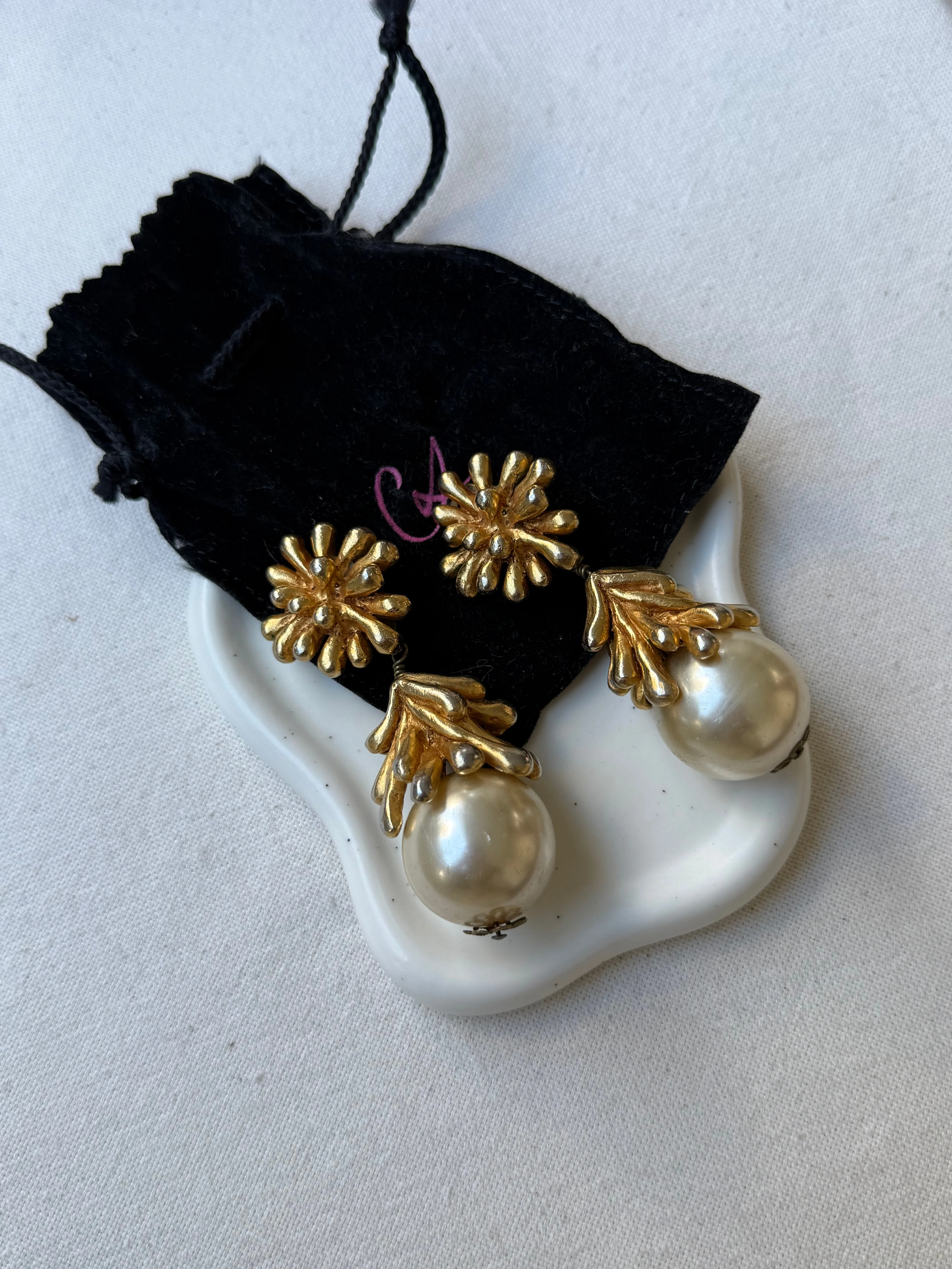Boucles D'Oreilles Christian Lacroix - Perles Baroques Pendantes - Image 2