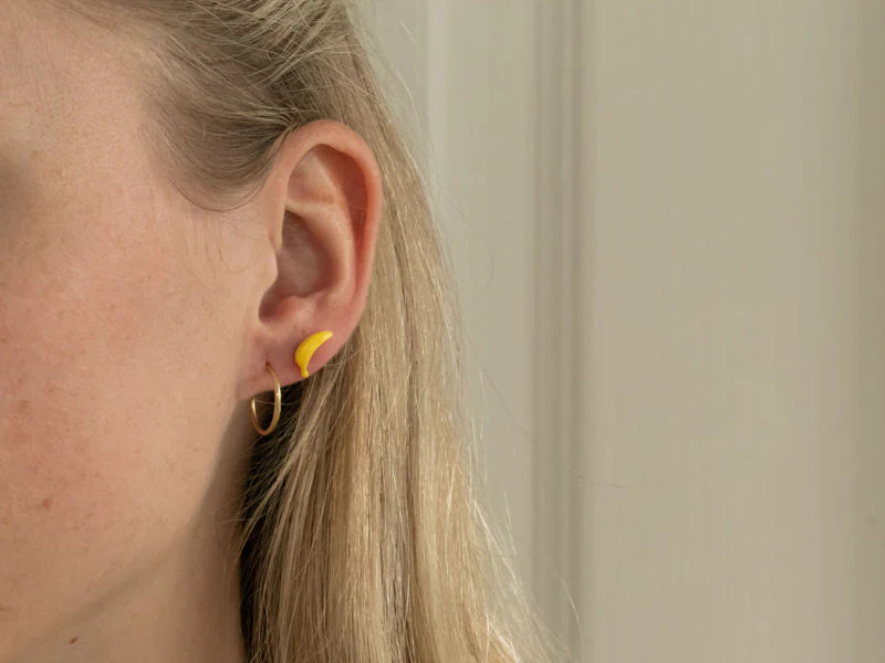 Boucles D'Oreilles En Porcelaine Banane - La Petite Epicerie - Image 3