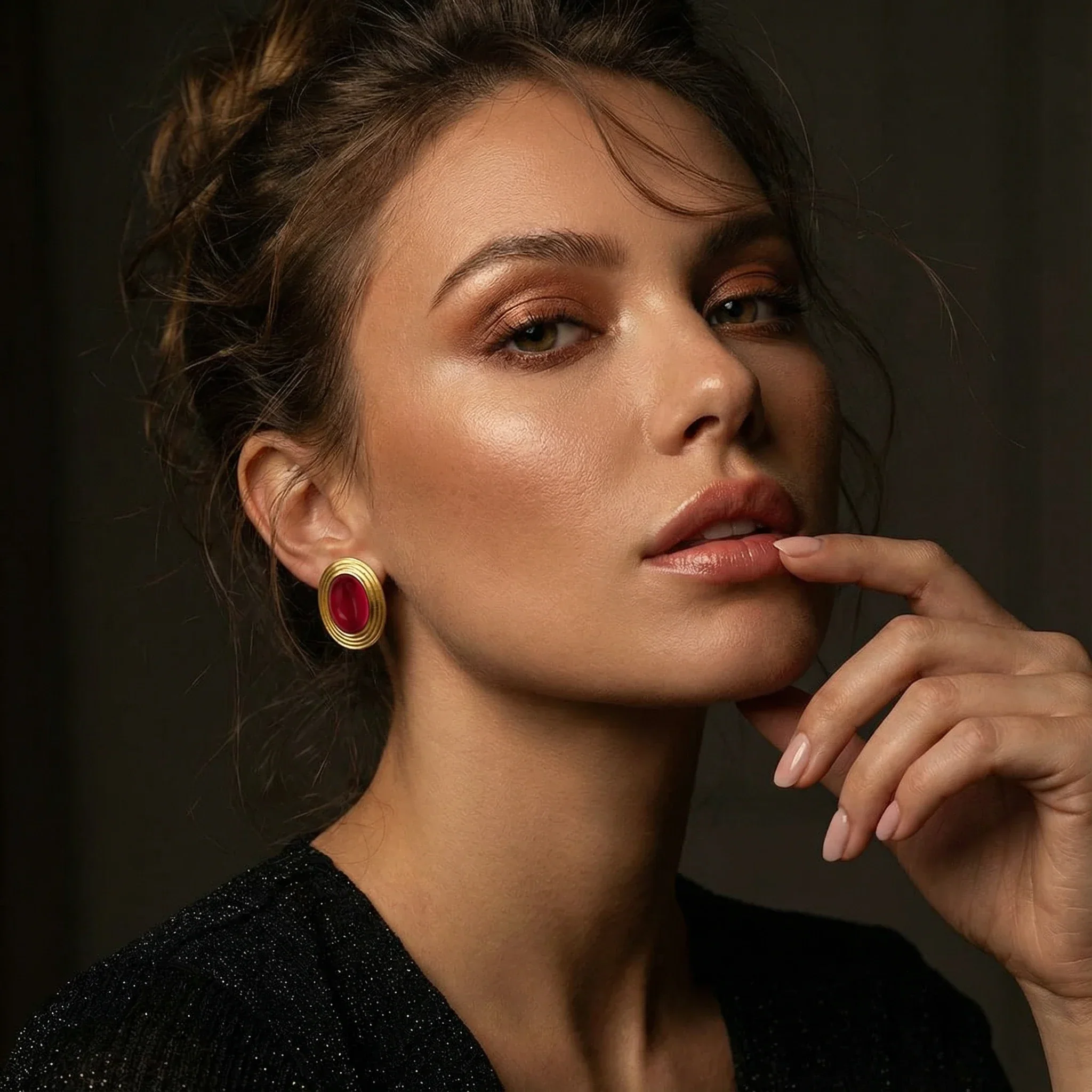 Boucles D'Oreilles Old Money Rouge - Image 5