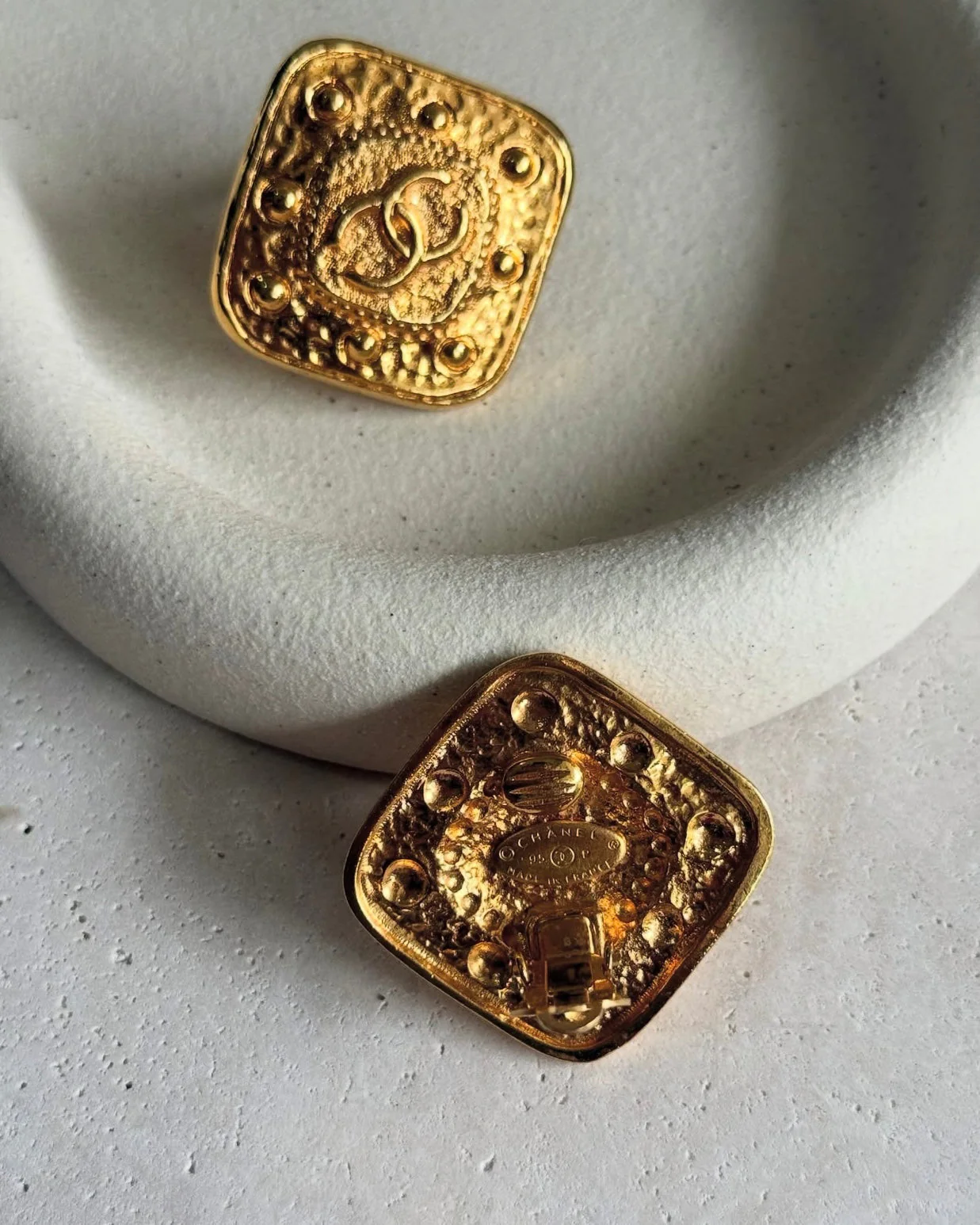 Boucles D’Oreilles Vintage Chanel - Losanges Cc - Image 3