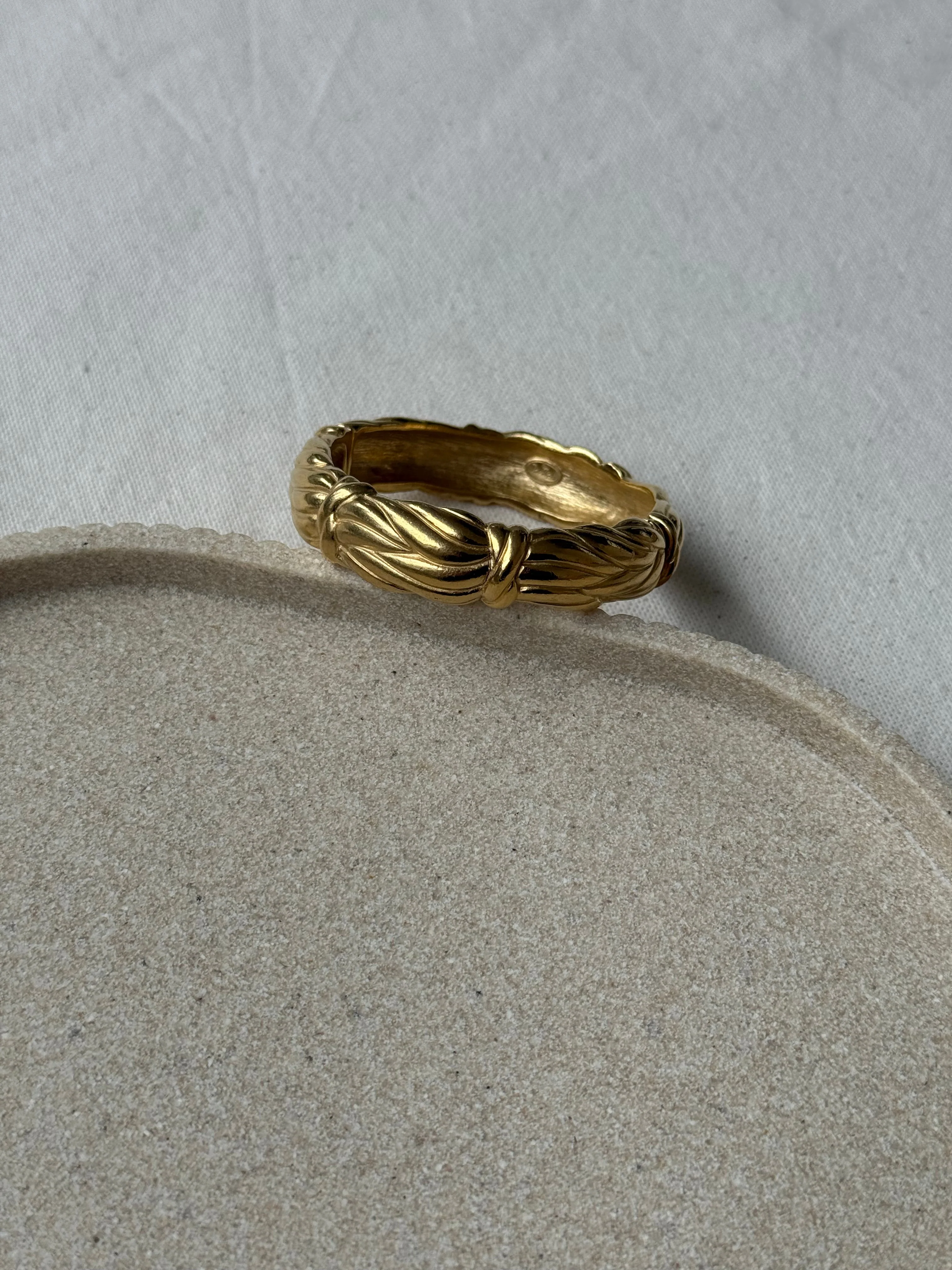 Bracelet Trifari Vintage - Jonc Torsadé Doré - Image 2