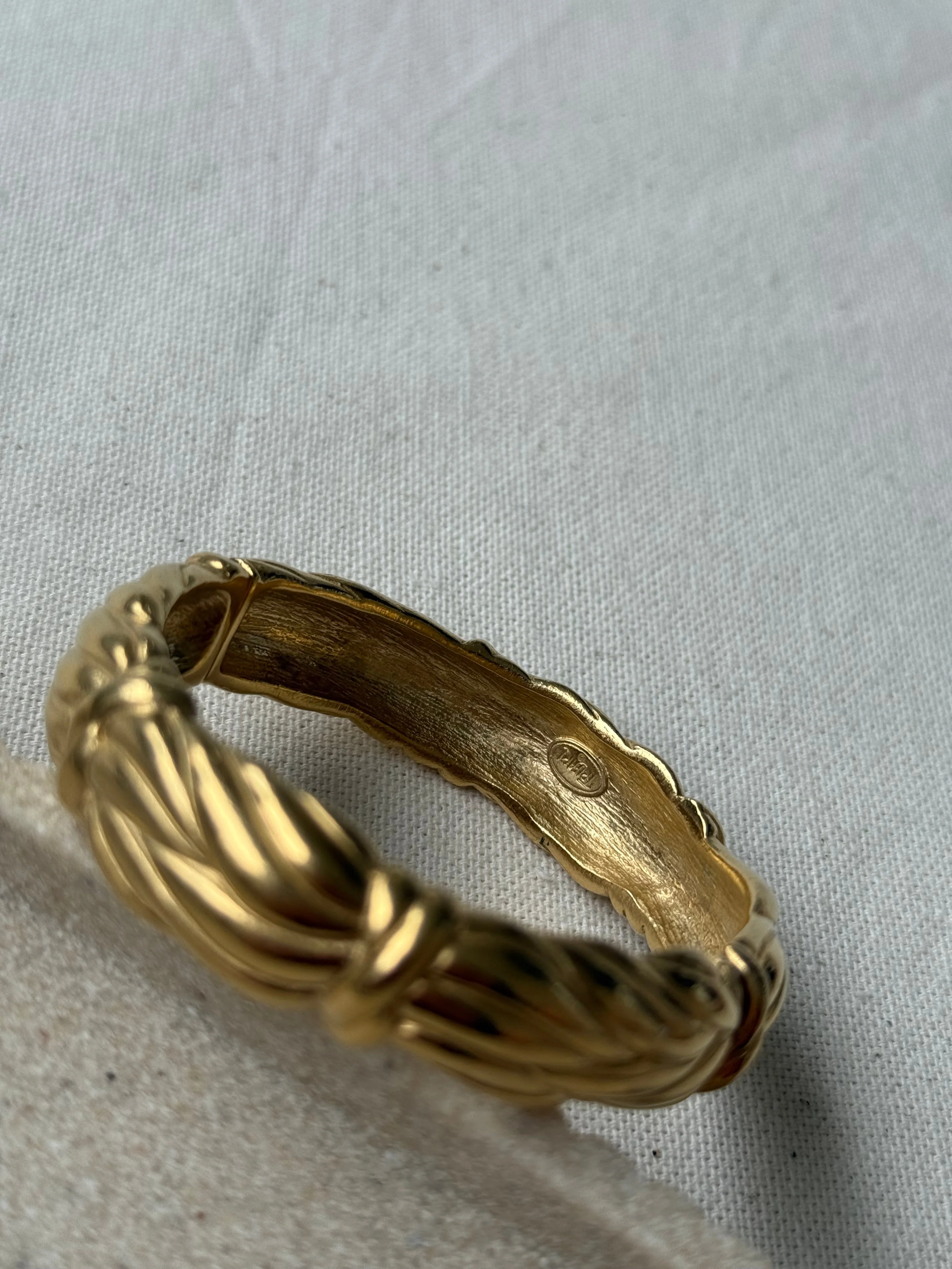 Bracelet Trifari Vintage - Jonc Torsadé Doré - Image 4