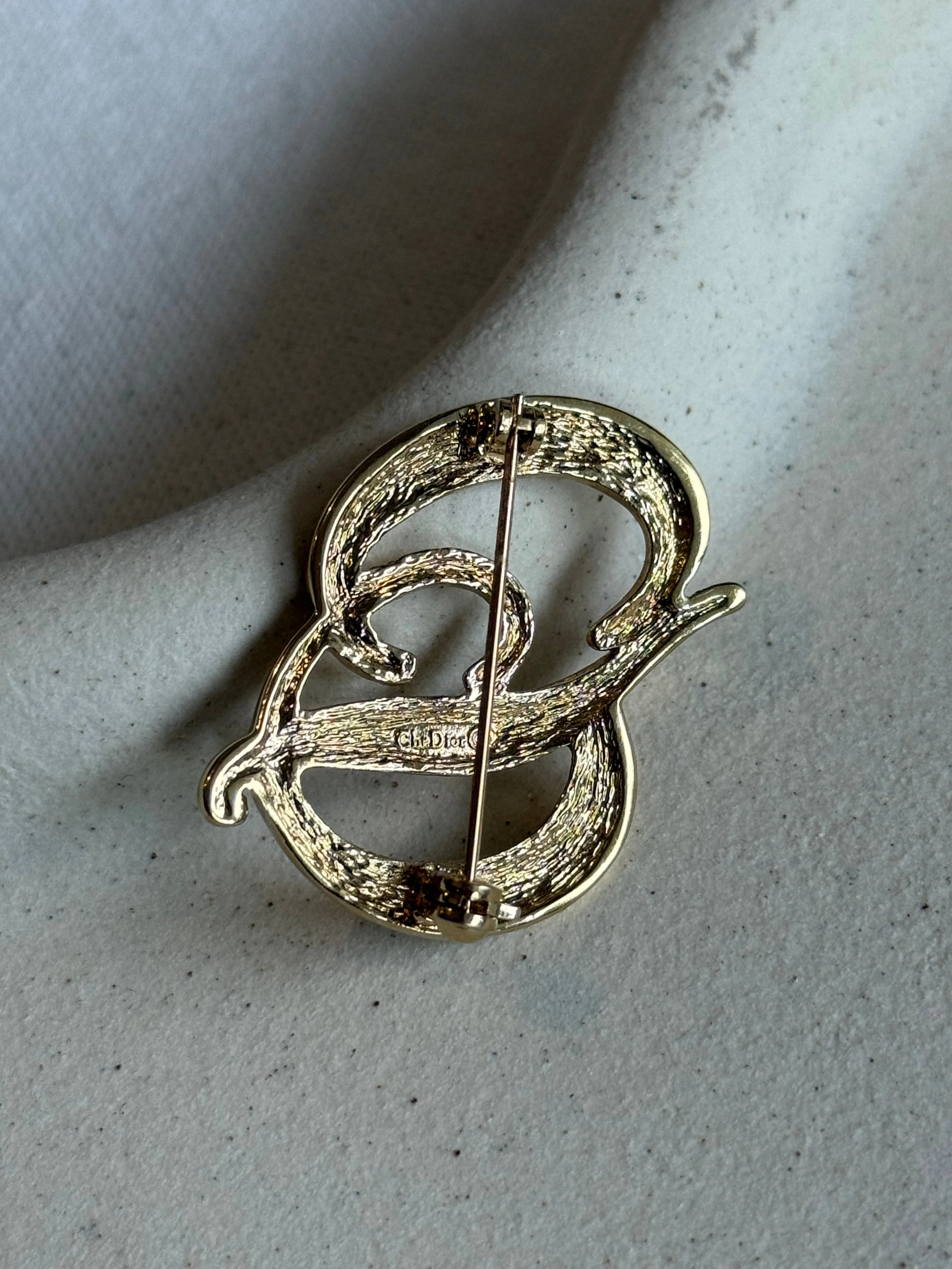 Broche Christian Dior Vintage - Cd Orné De Strass - Image 4