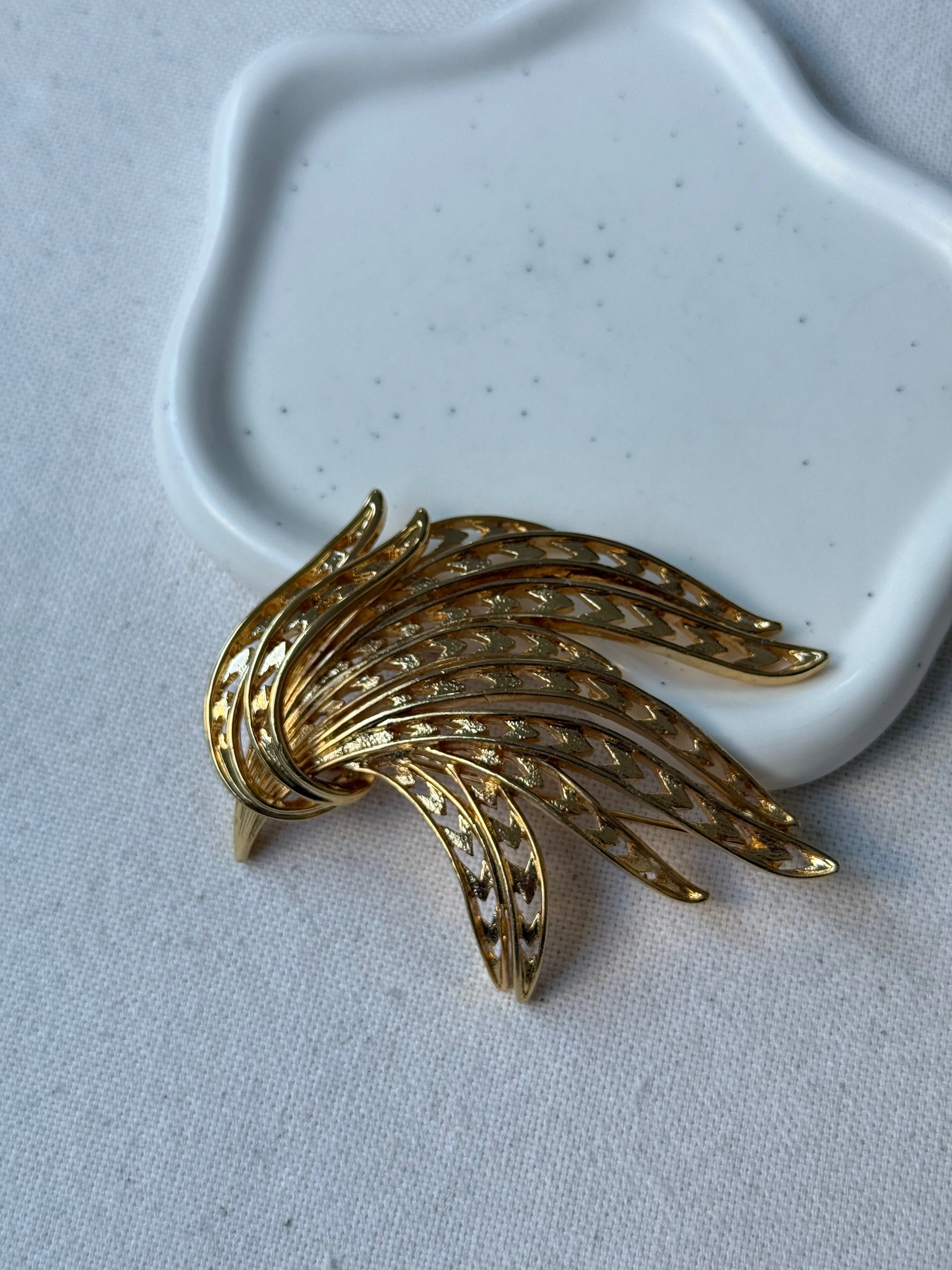 Broche Monet Vintage - Feuille Dorée - Image 3