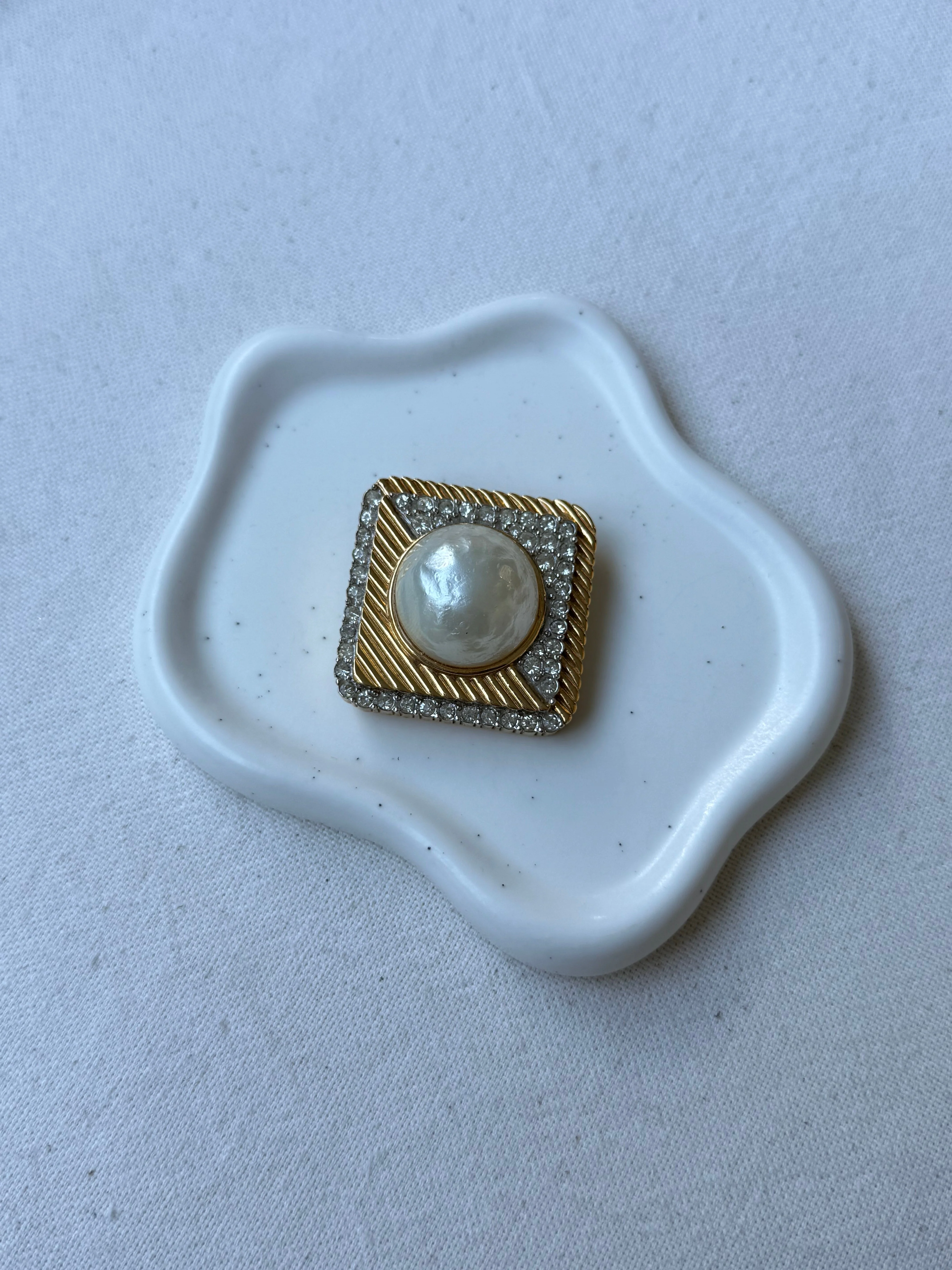 Broche Nina Ricci Vintage - Perle Et Strass - Image 2