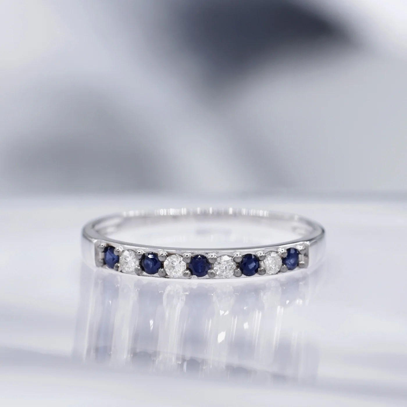 Bague "Séoul" Diamants 0,11/4 & Saphir 0,25/5 - Or Blanc 375/1000 - Image 2