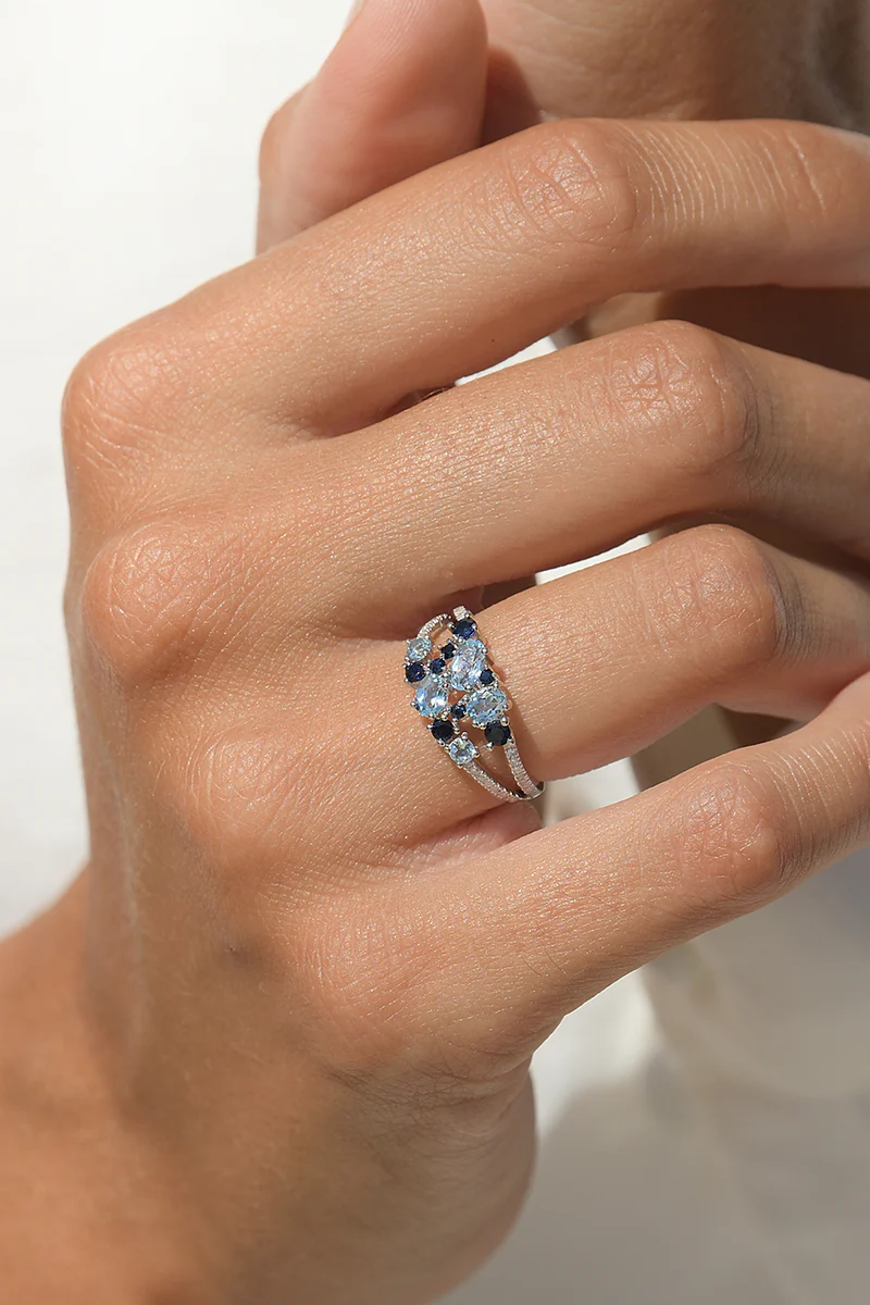 Bague "Saphir Elixir" D0,10/32 & Topaze Bleue 1,03/5 & Saphir 0,5/8 - Or Blanc 375/1000 - Image 3