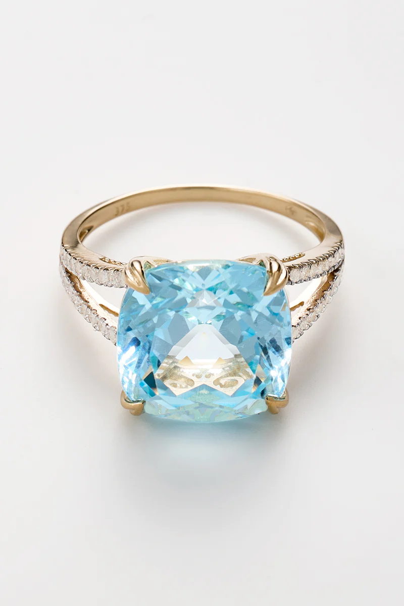 Bague "Pink Fiction" Diamants 0,212/40 Topaze Bleu 9,87/1 - Or Jaune 375/1000 - Image 2