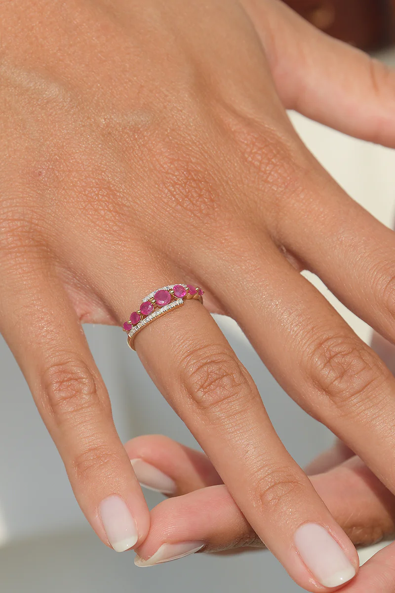 Bague "Bran" D 0,08/24 Rubis 1,05/7 - Or Jaune 375/1000 - Image 3