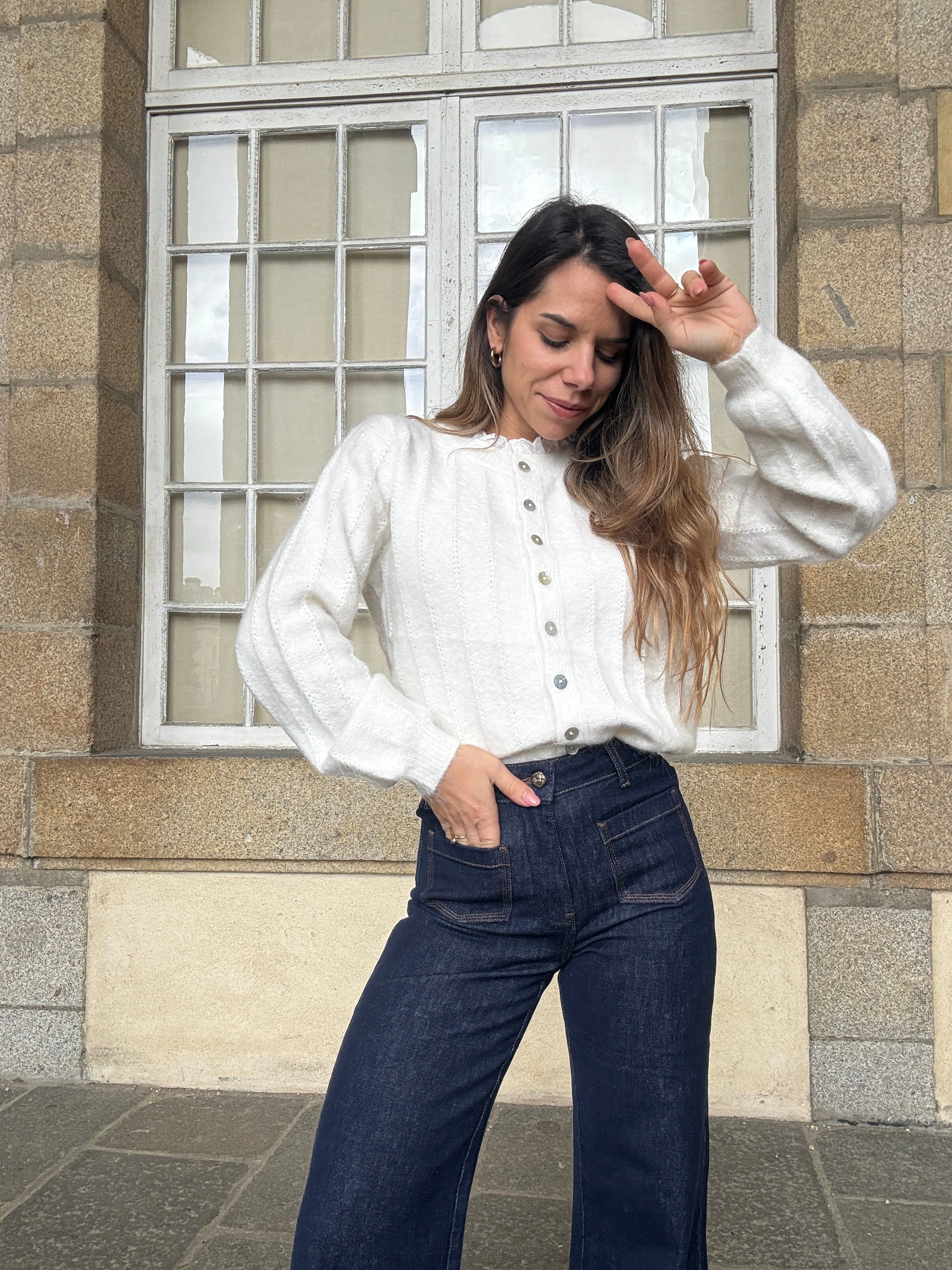 Cardigan Lola Blanc À Col Dentelle - Image 2