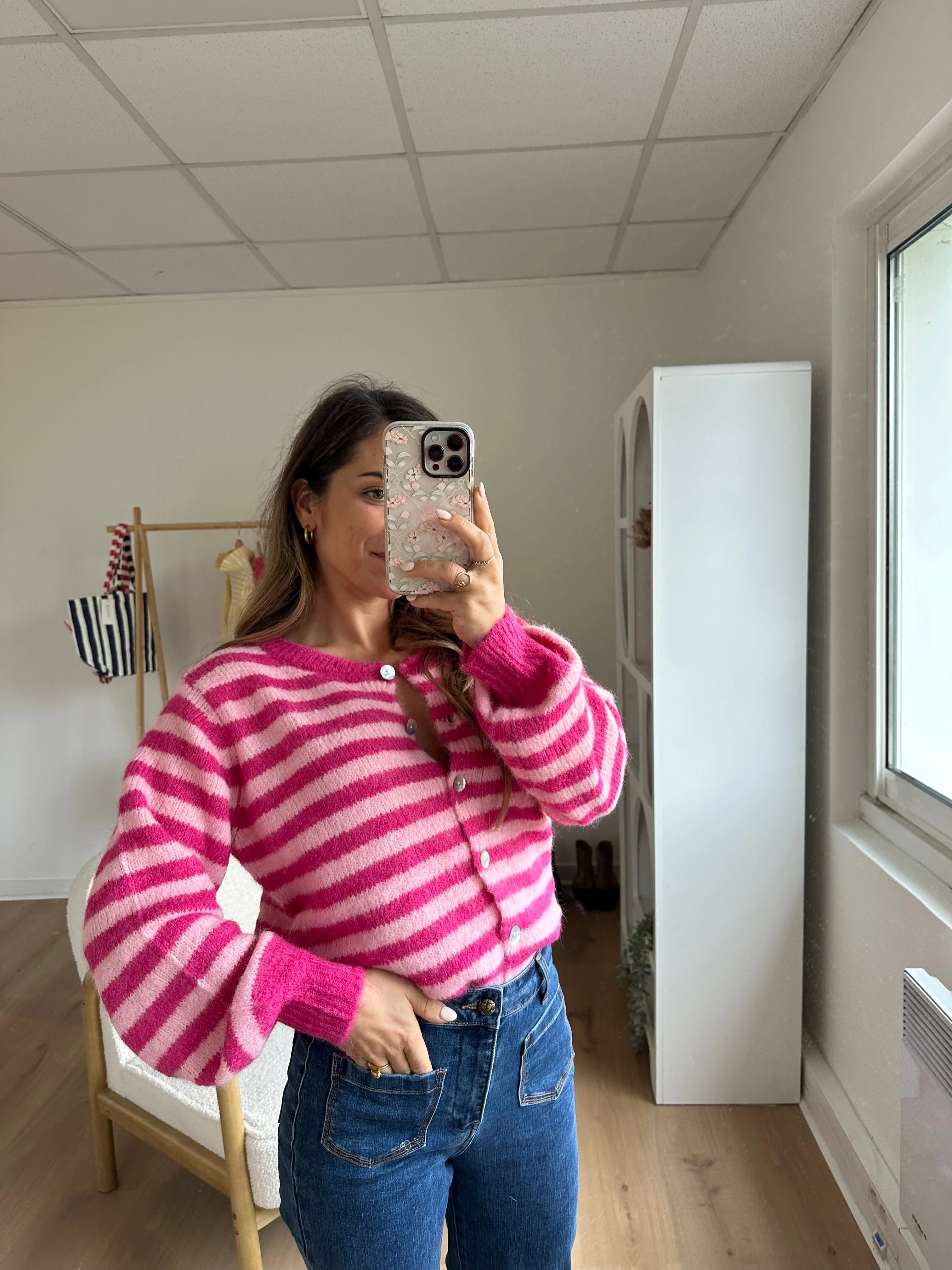 Cardigan Solela Rayé Rose Et Rouge - Image 17