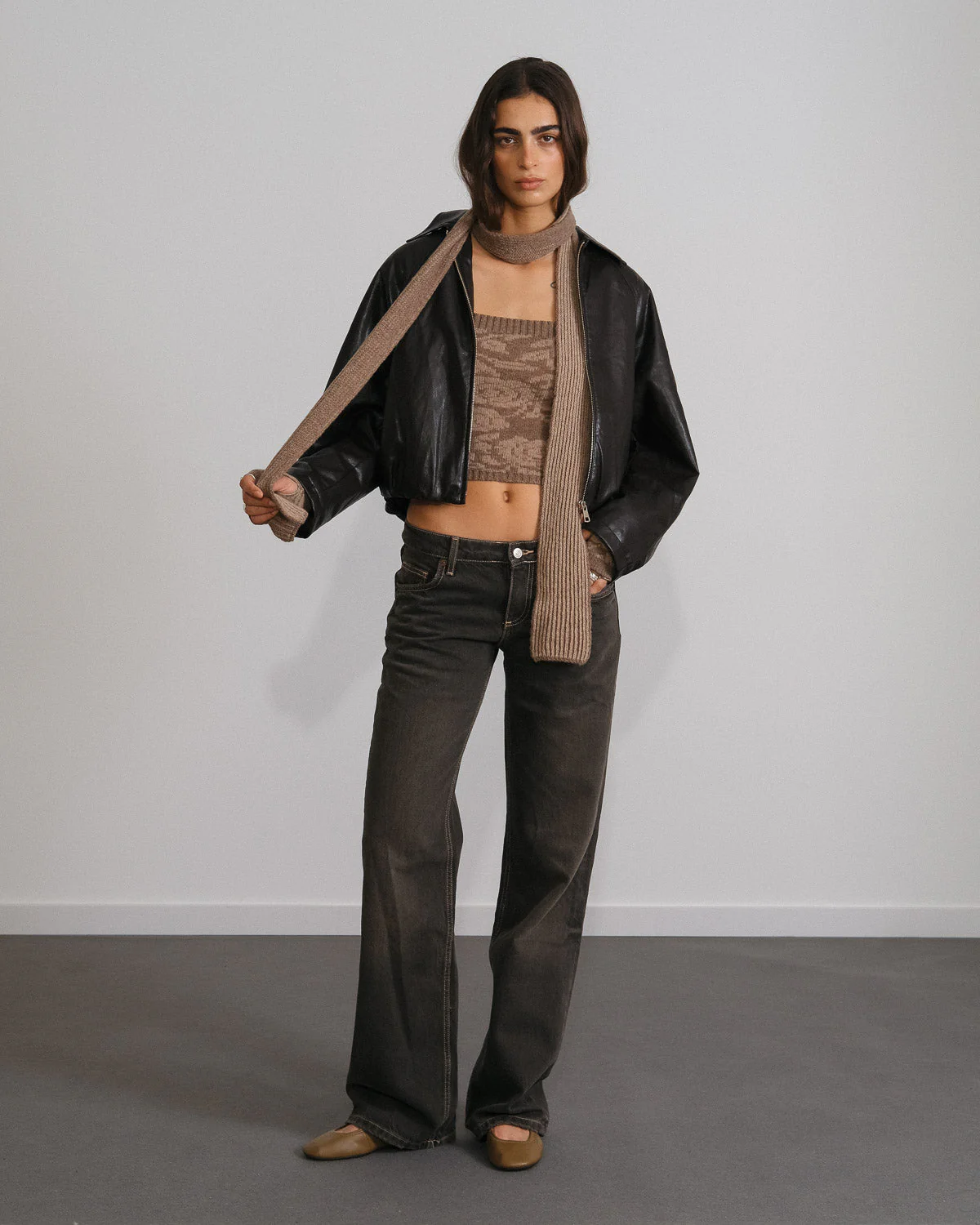 Manches Carmela - Stone - Image 7