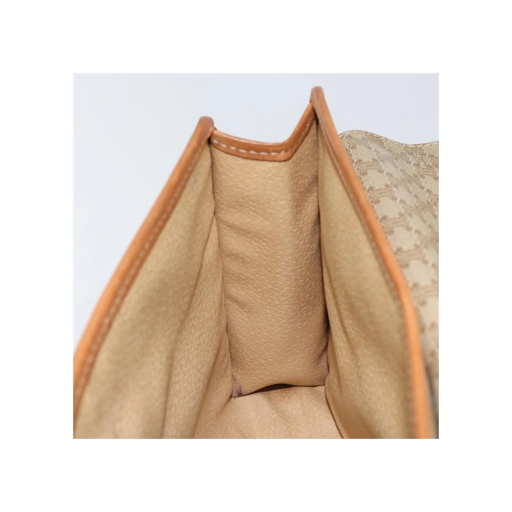 Pochette Celine Circle Logo Macadam - Beige - Image 19