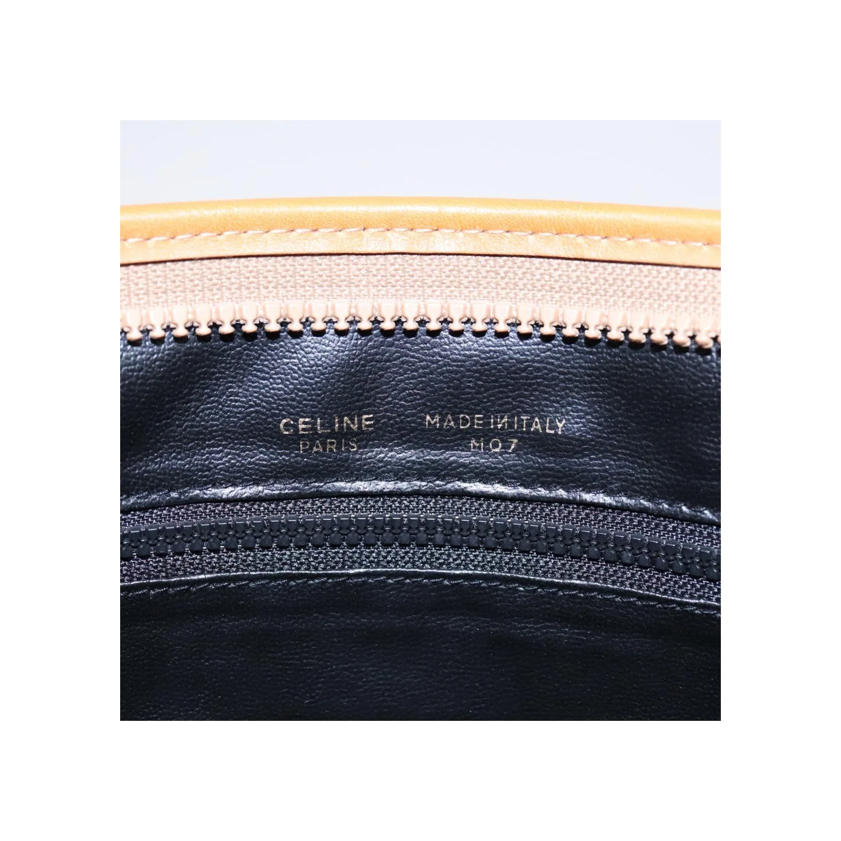 Pochette Celine Logo Triomphe - Black - Image 6