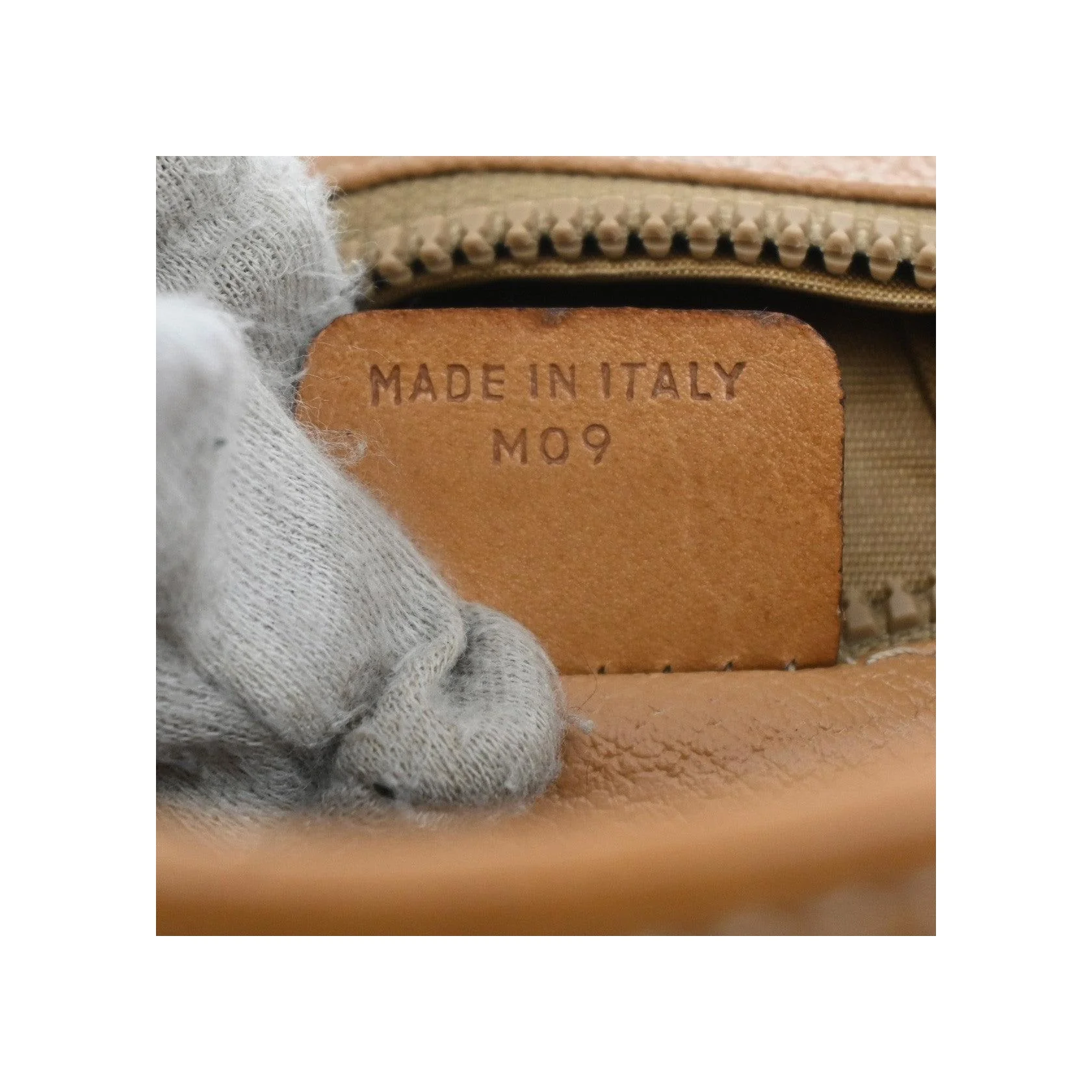 Pochette Celine Macadam - Beige - Image 7