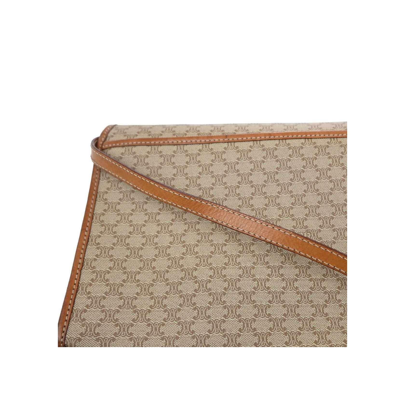Pochette Celine Macadam - Beige - Image 12